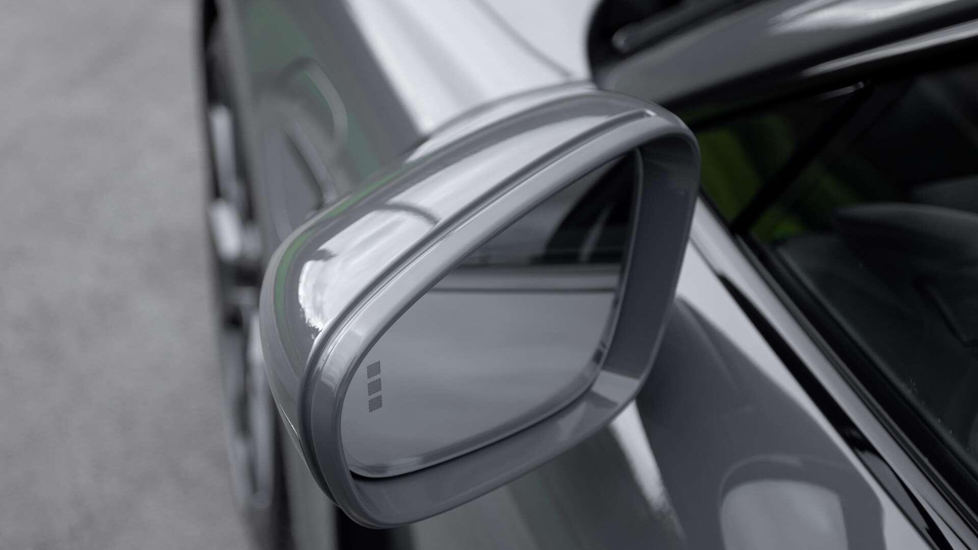 Porsche Taycan view 11