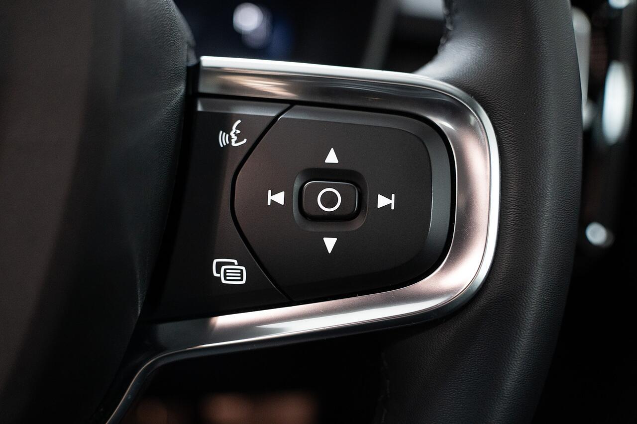 Volvo C40 view 8