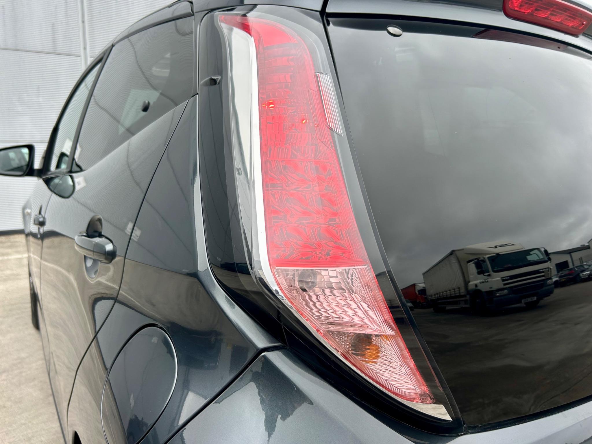 Toyota Aygo view 17
