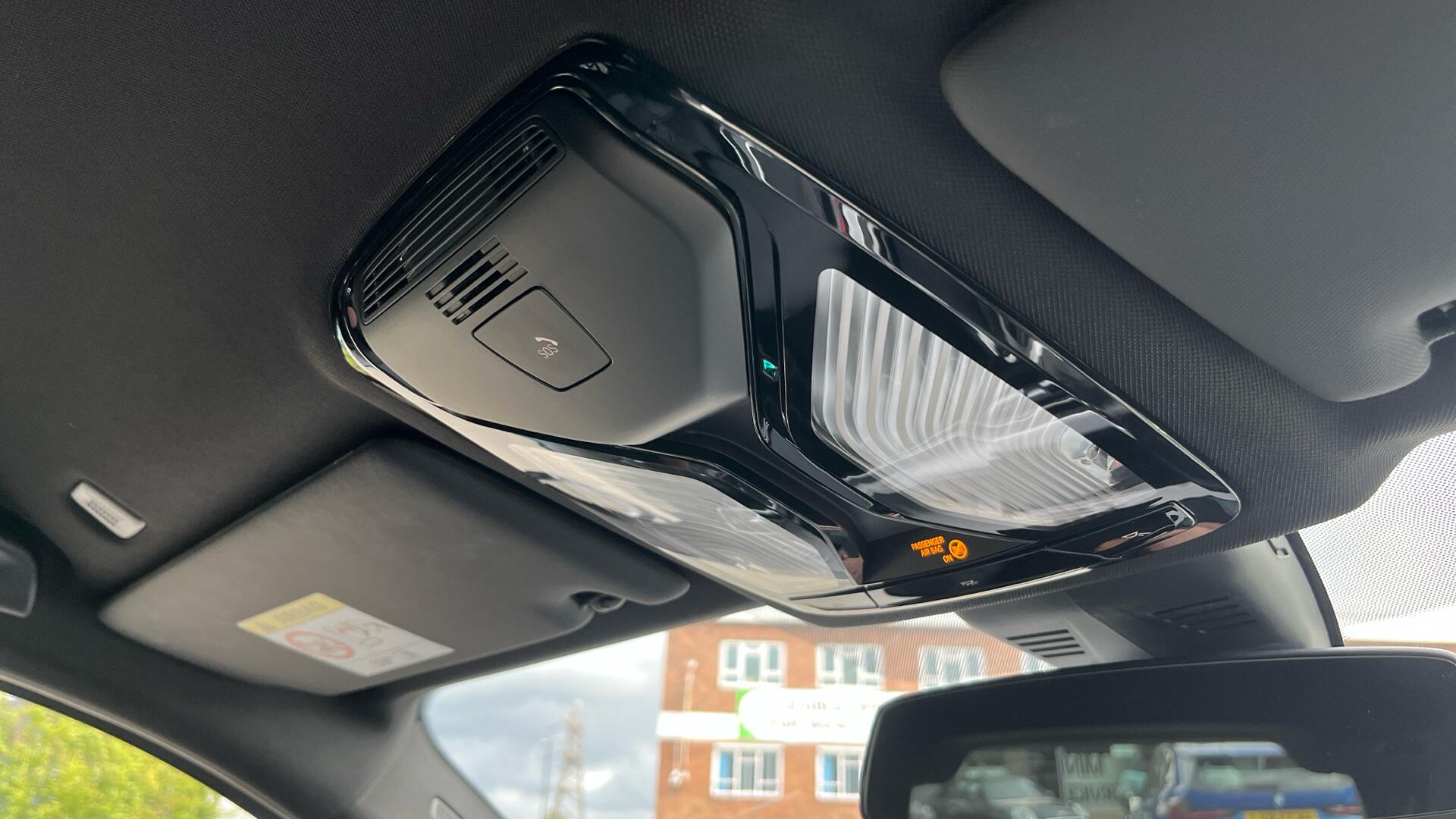 BMW 3 Series view 51
