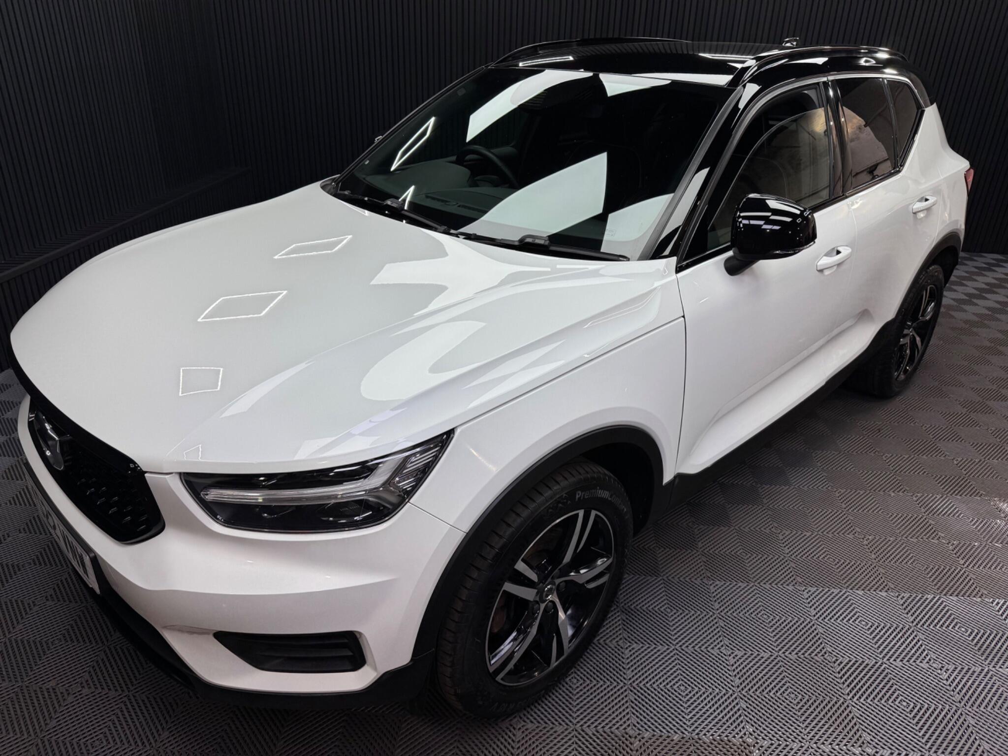 Volvo XC40 view 18