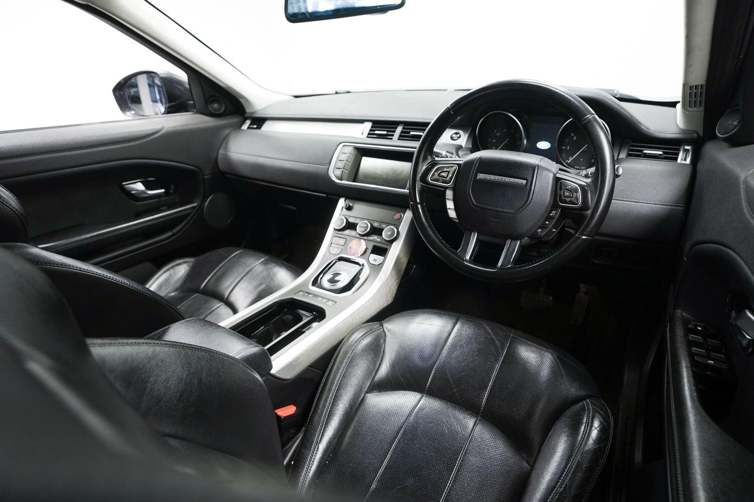 Land Rover Range Rover Evoque view 8