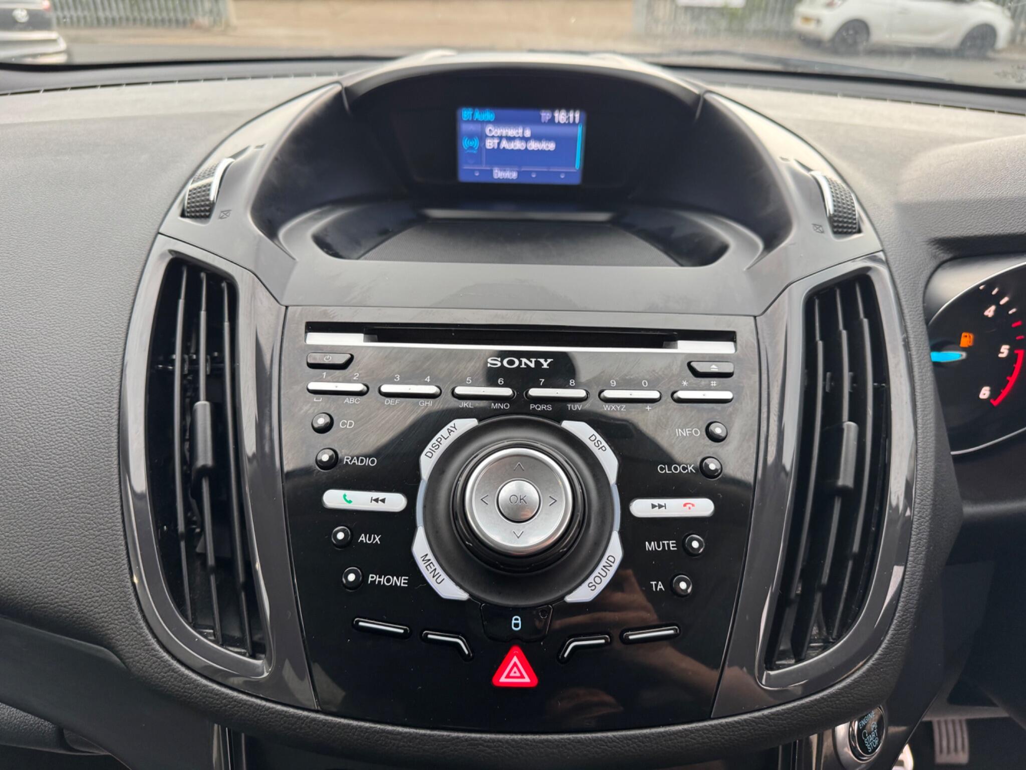 Ford Kuga view 19