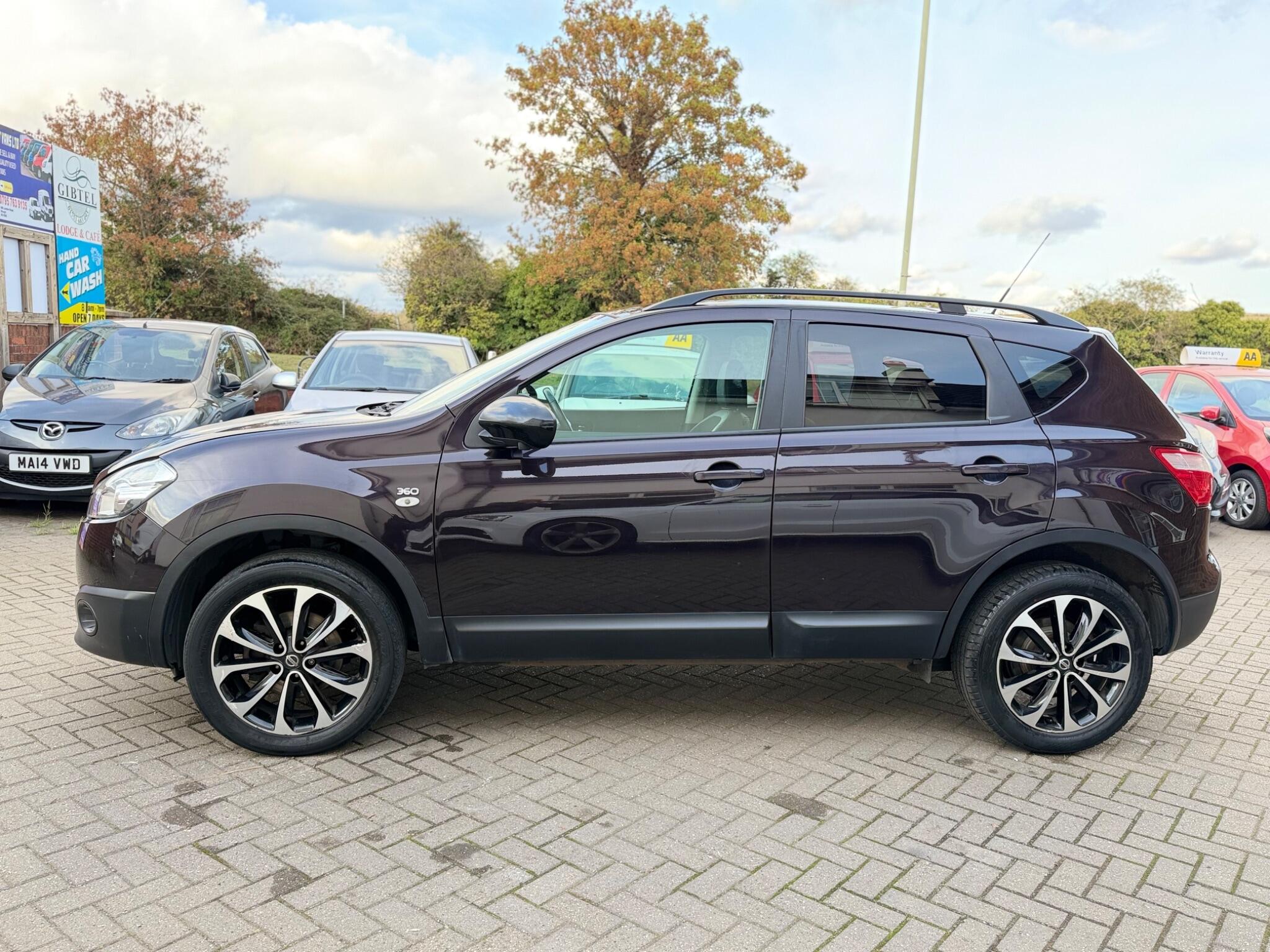 Nissan Qashqai view 5