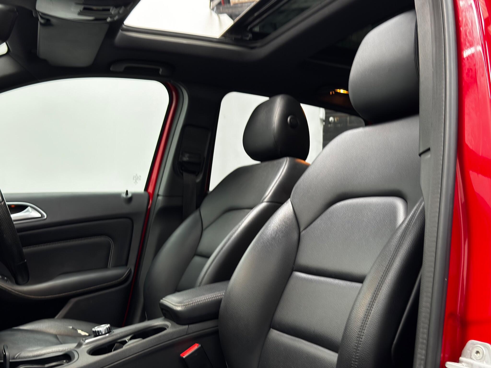 Mercedes-Benz B-Class view 43
