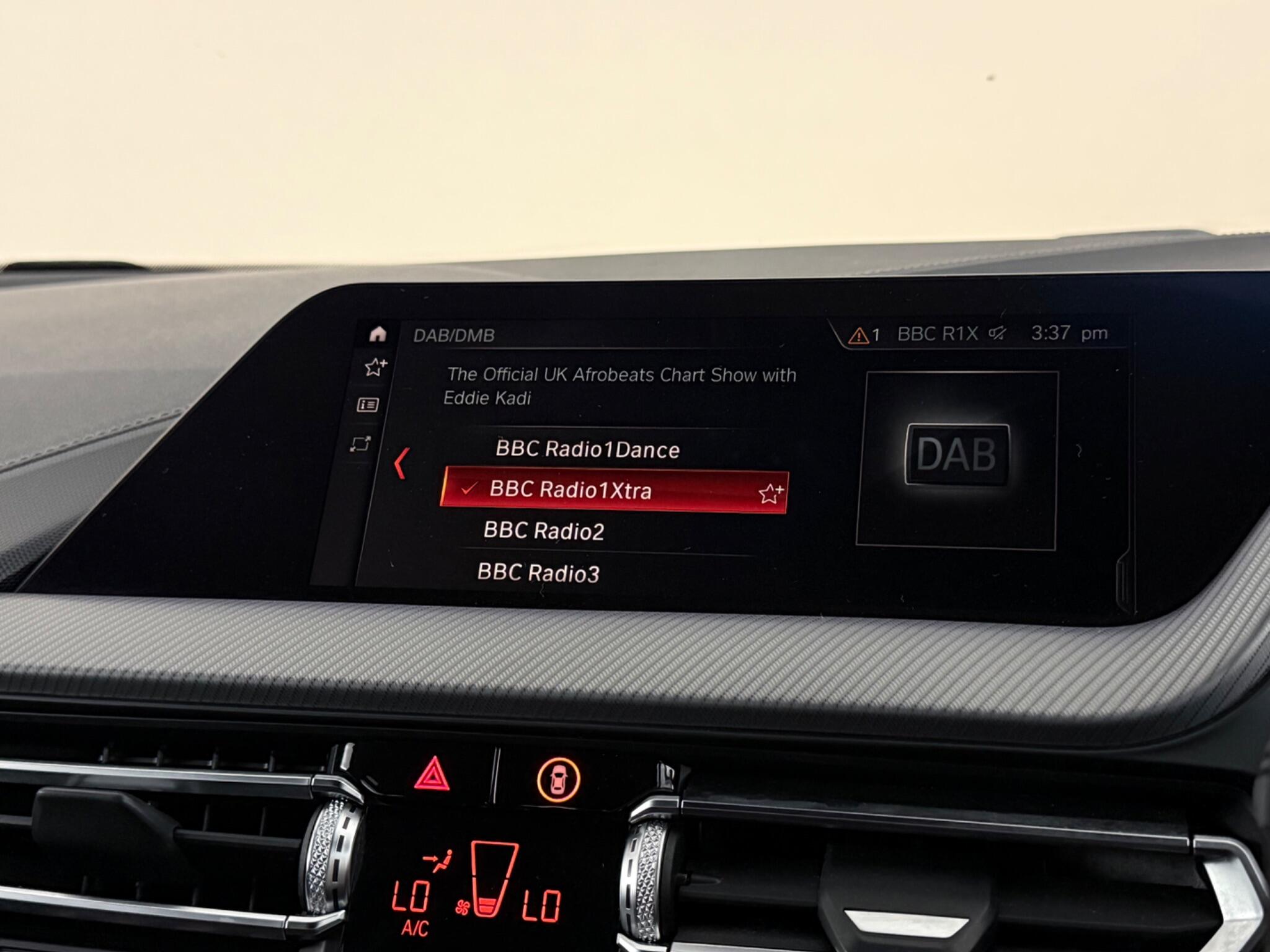 BMW 1 Series view 26