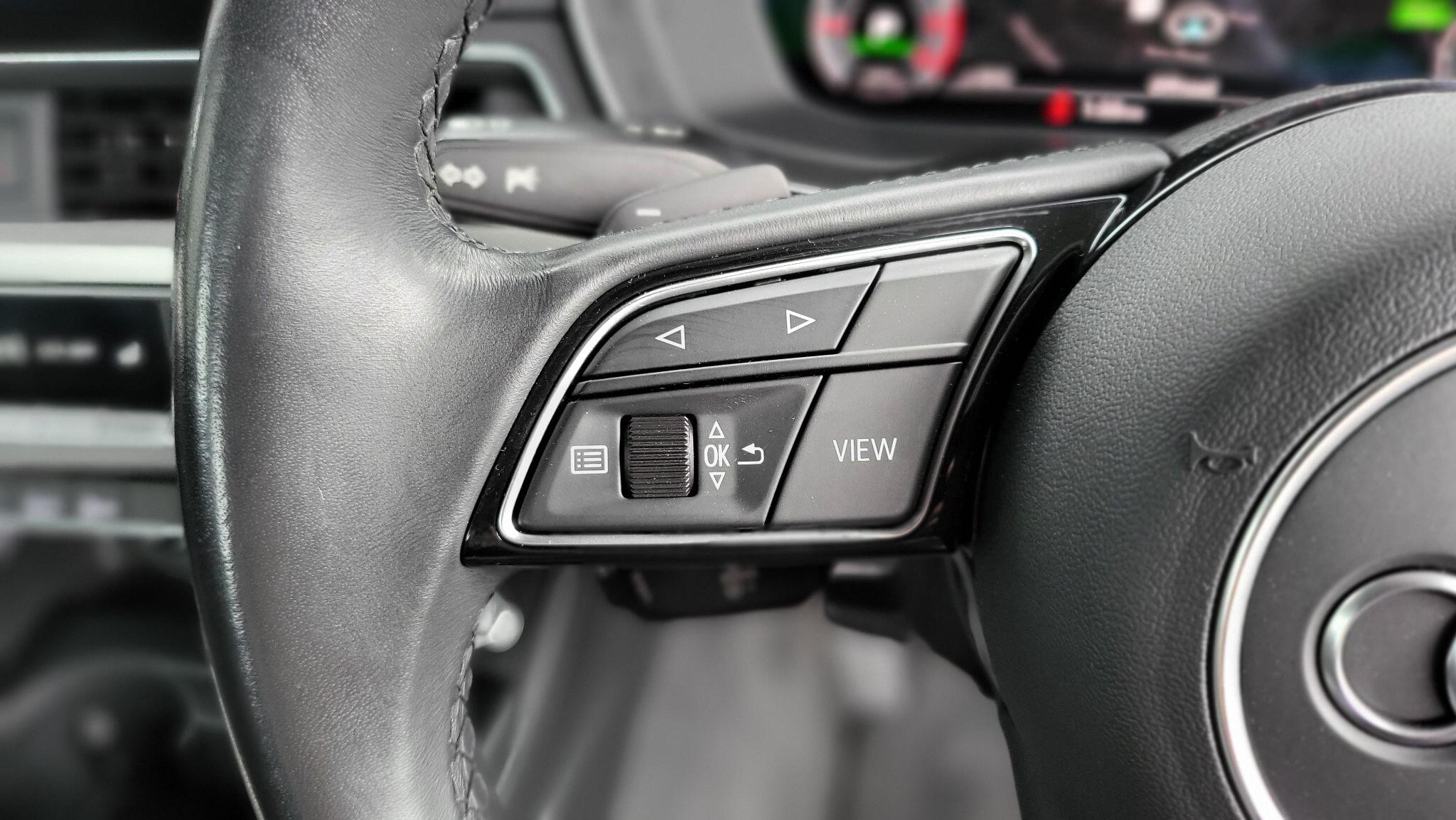 Audi A4 view 20