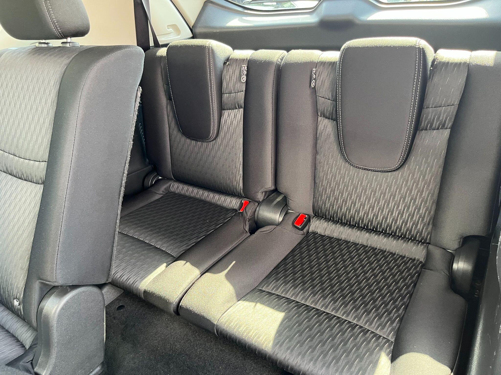 Nissan X-Trail view 37