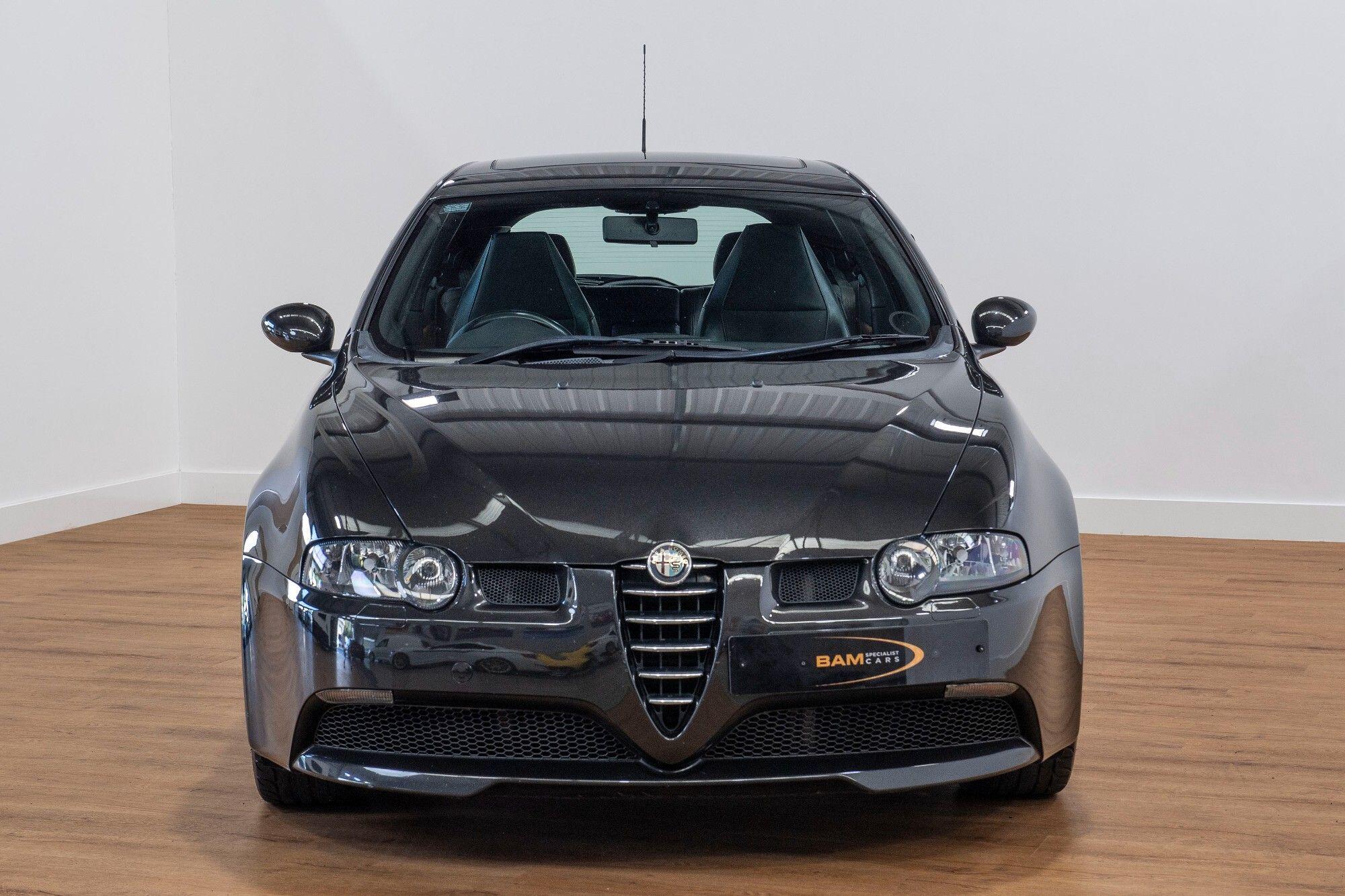 Alfa Romeo 147 view 5