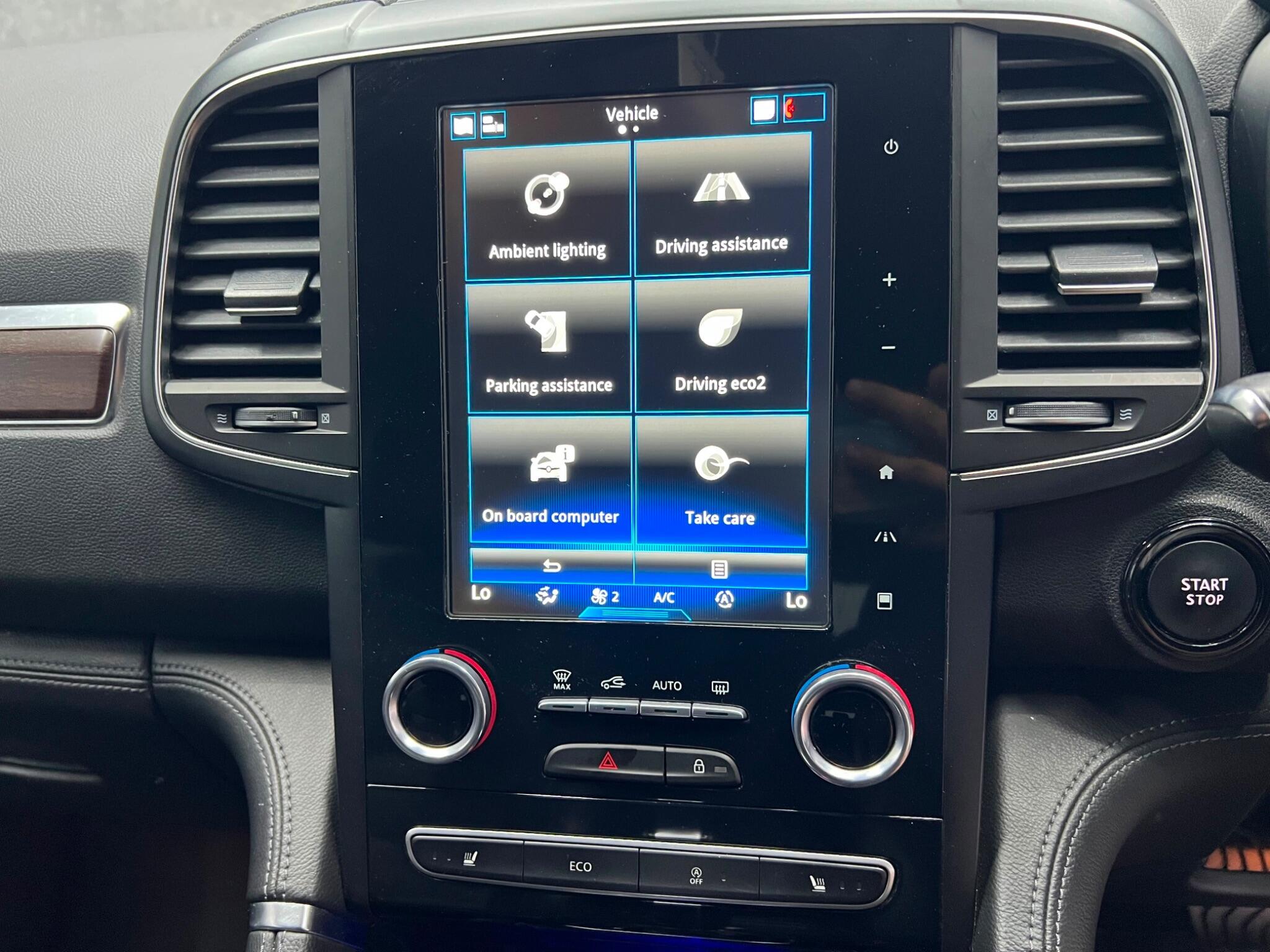 Renault Koleos view 10