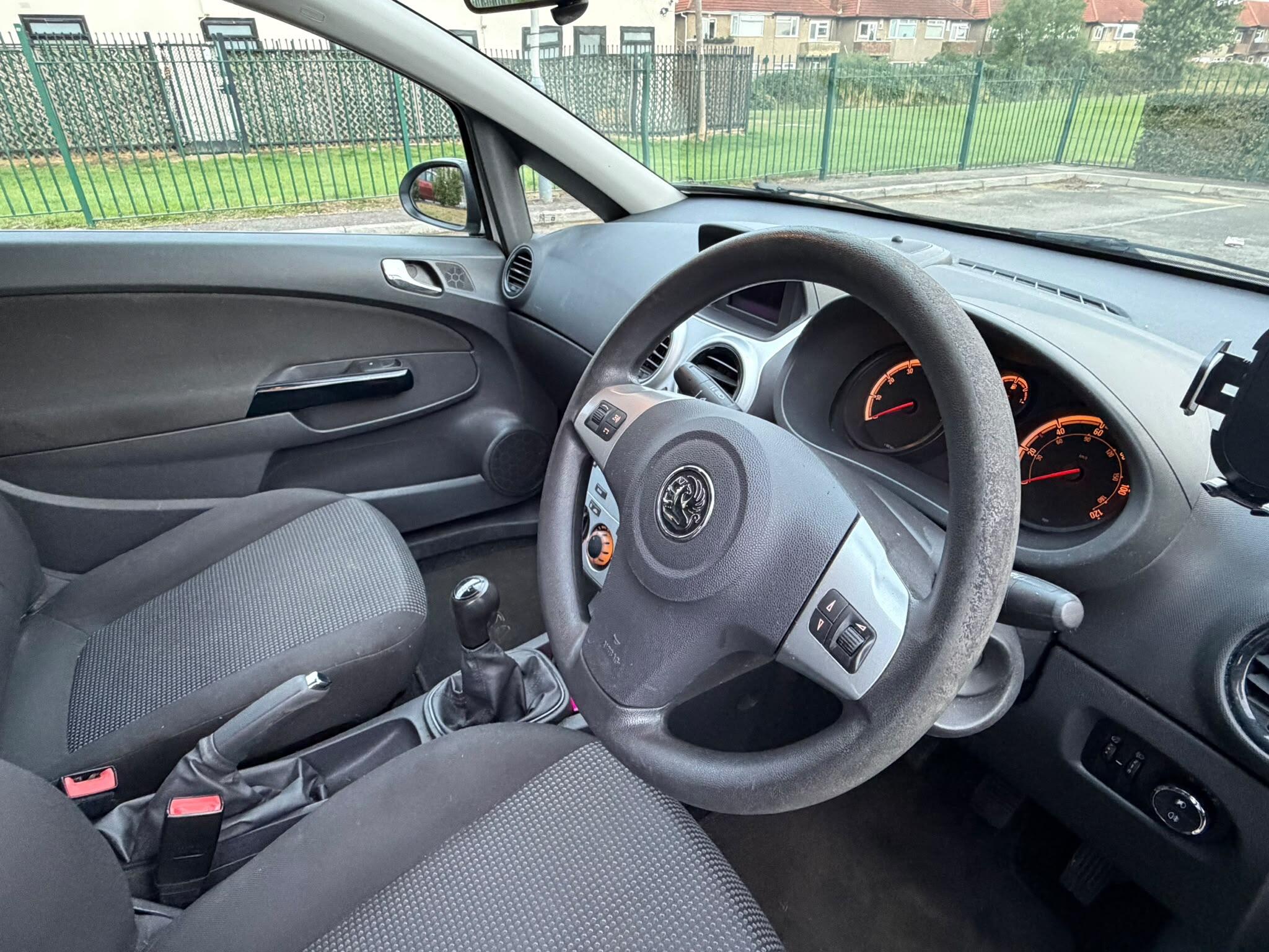 Vauxhall Corsa view 9