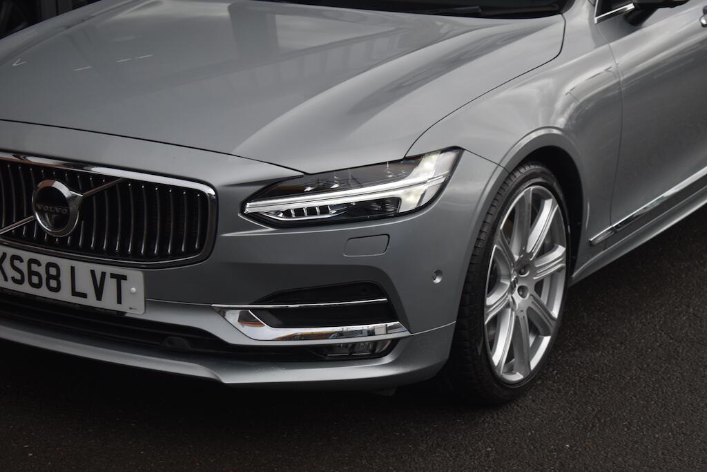 Volvo V90 view 22