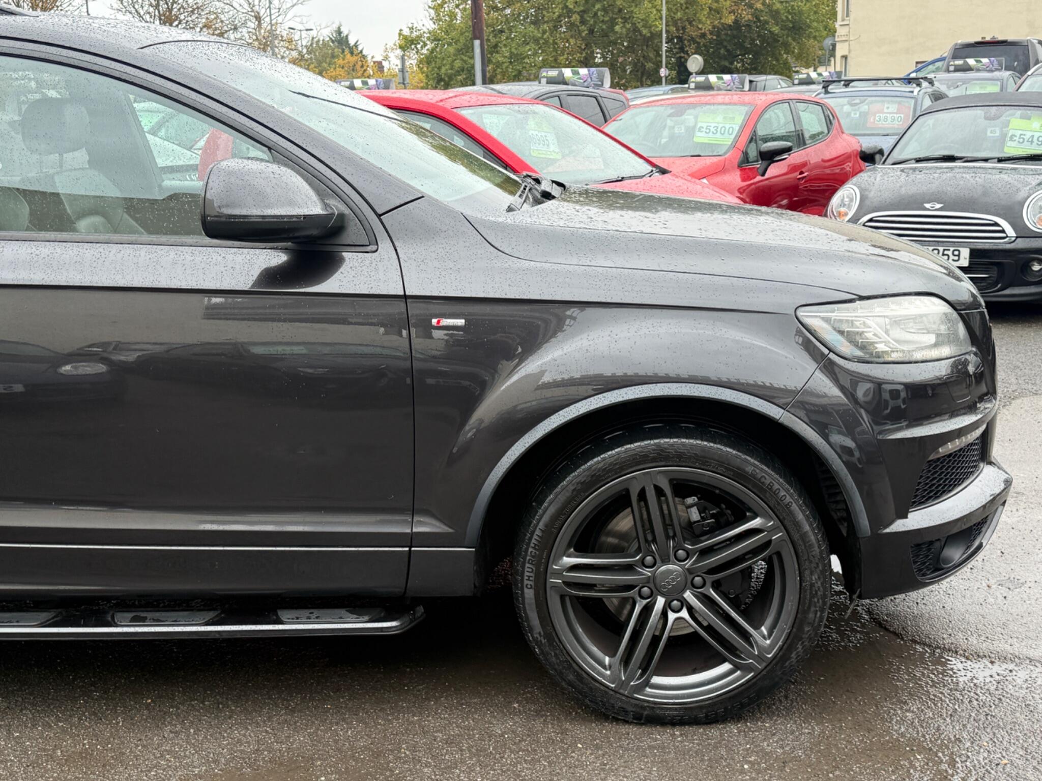 Audi Q7 - Image 20