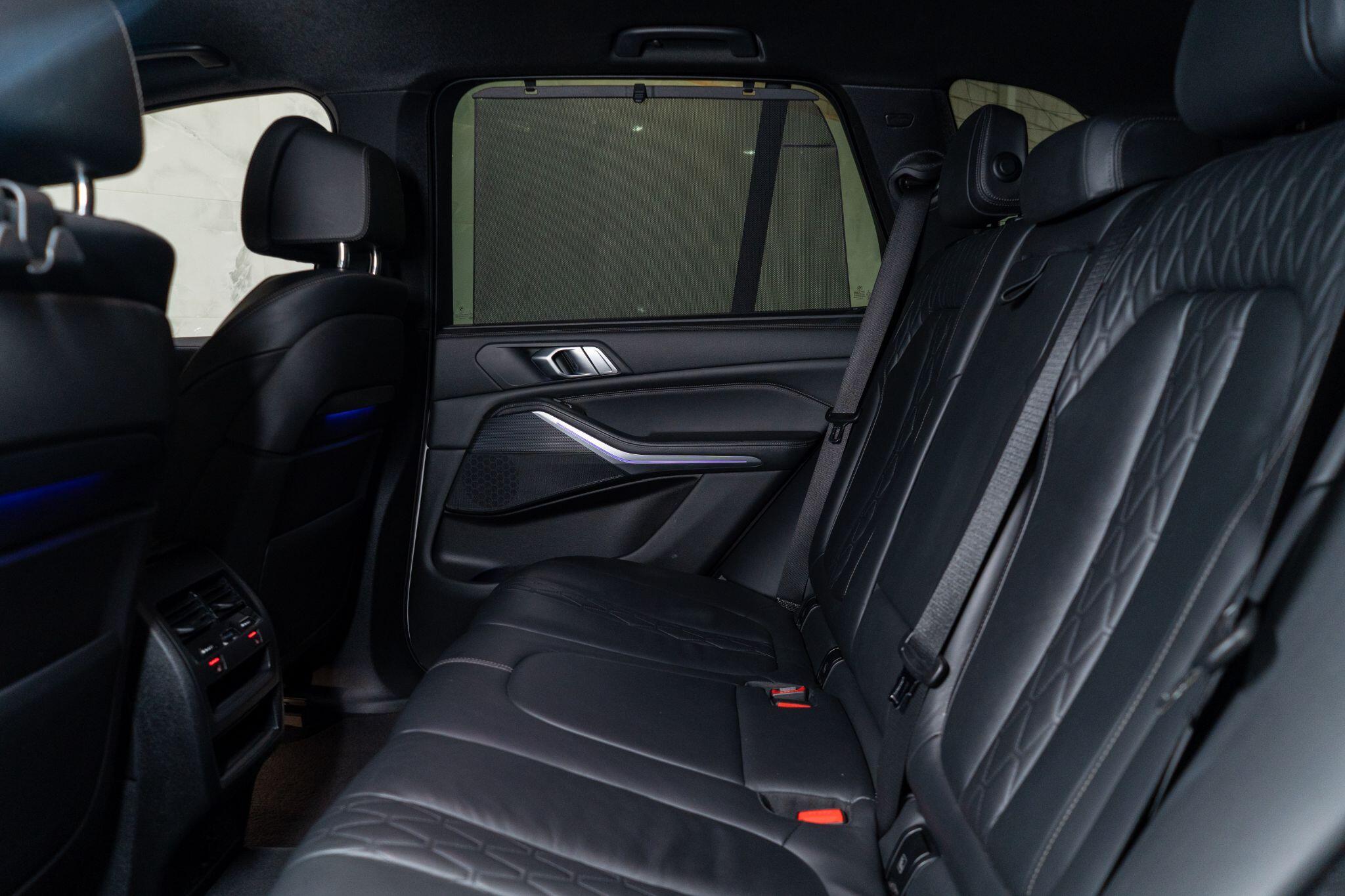 BMW X5 view 15