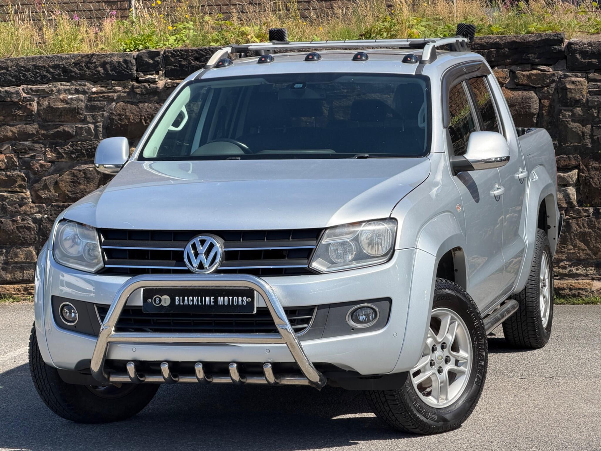 Volkswagen Amarok view 3