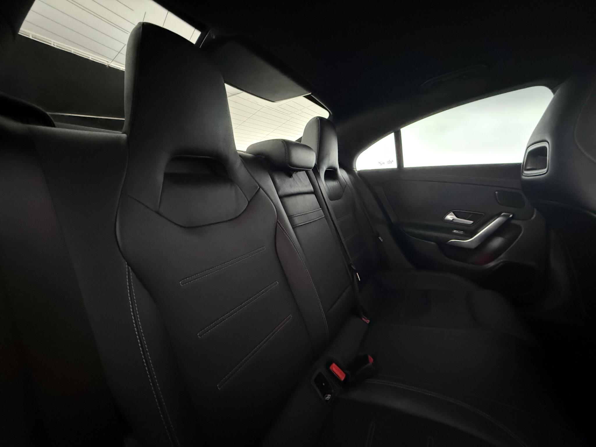 Mercedes-Benz Cla view 36
