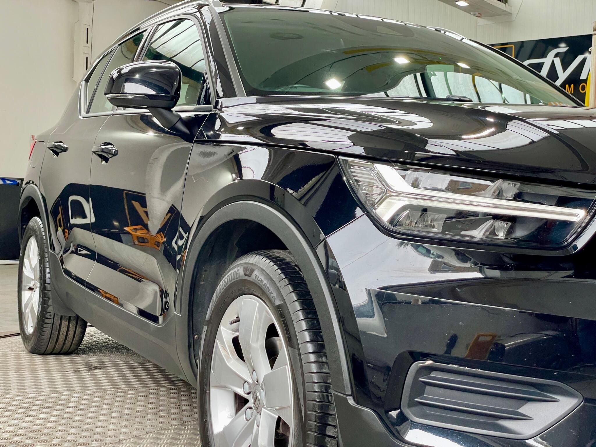 Volvo XC40 view 33