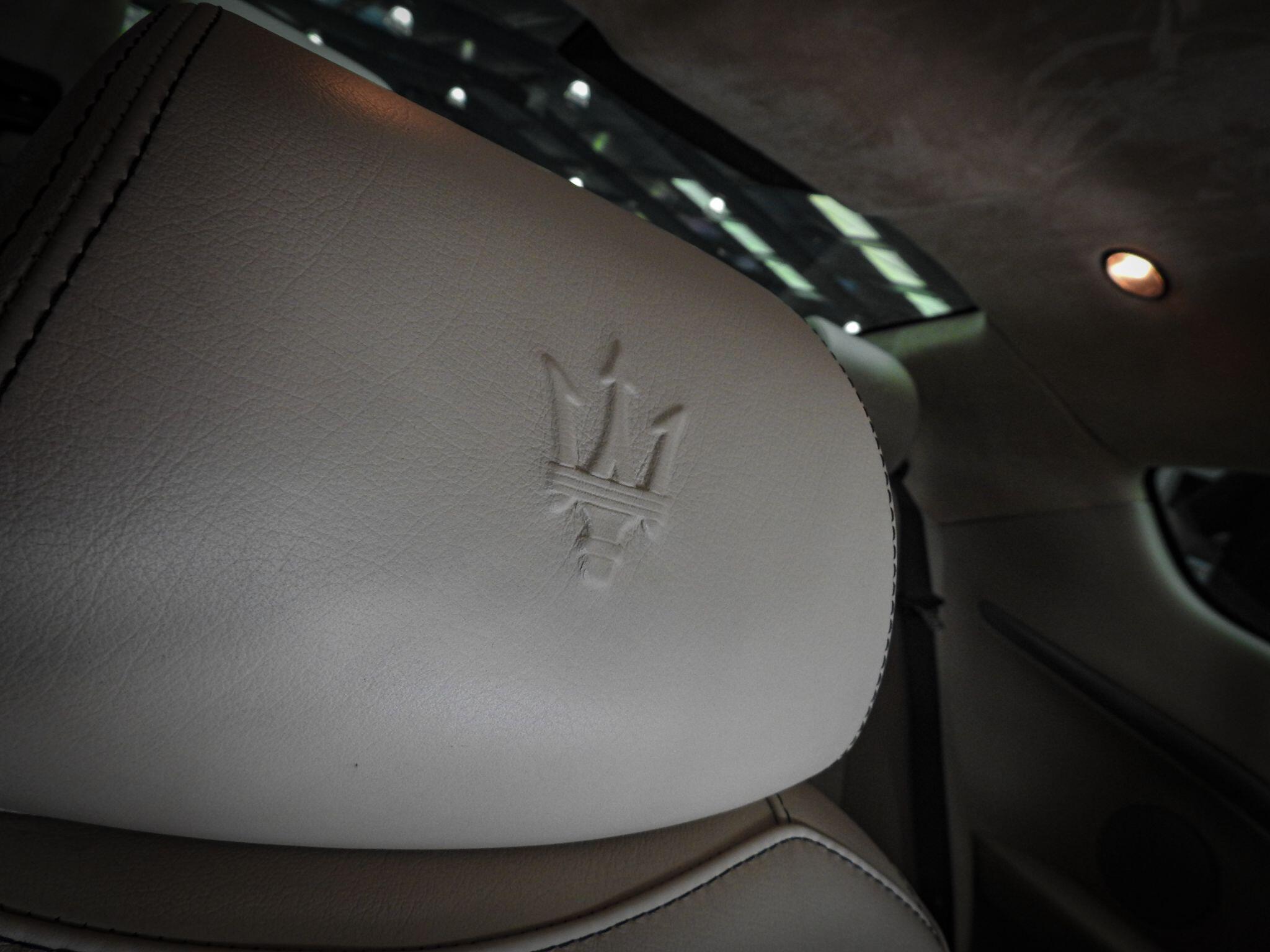 Maserati Granturismo view 35