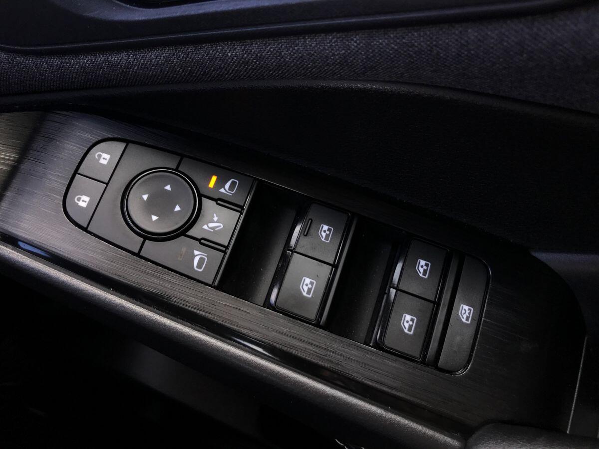 Nissan Qashqai view 25