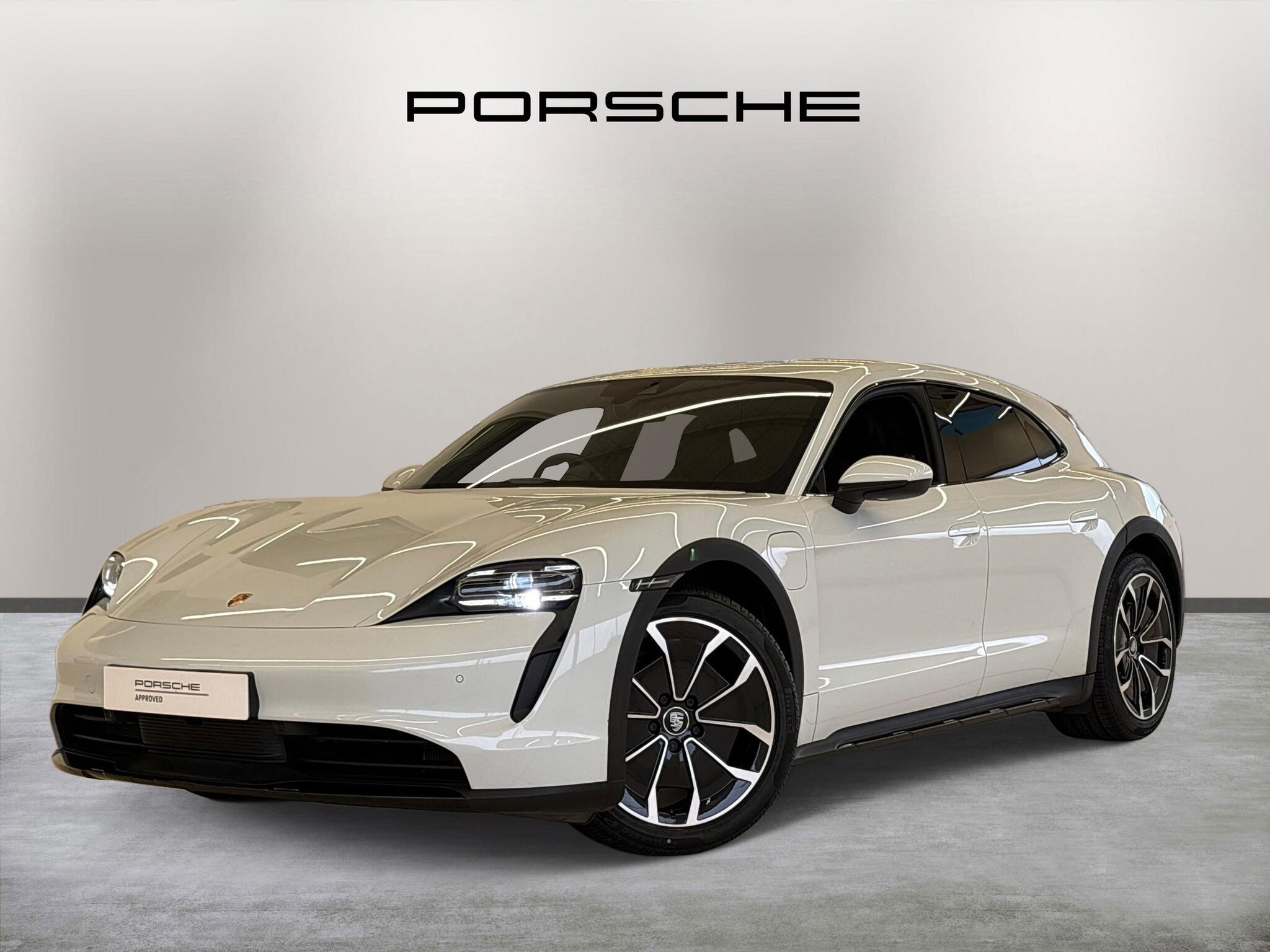 Porsche Taycan view 3