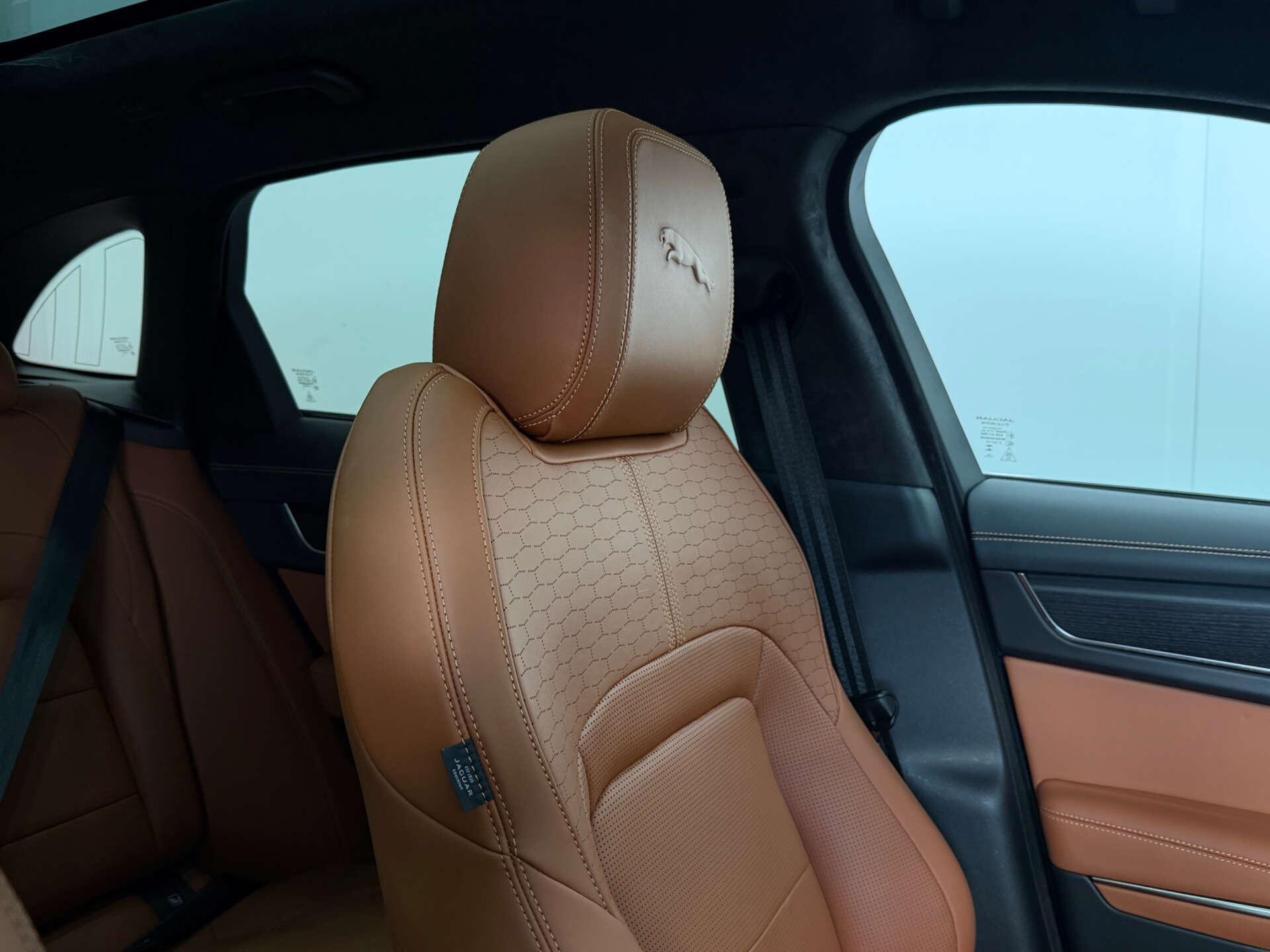 Jaguar F-Pace view 36