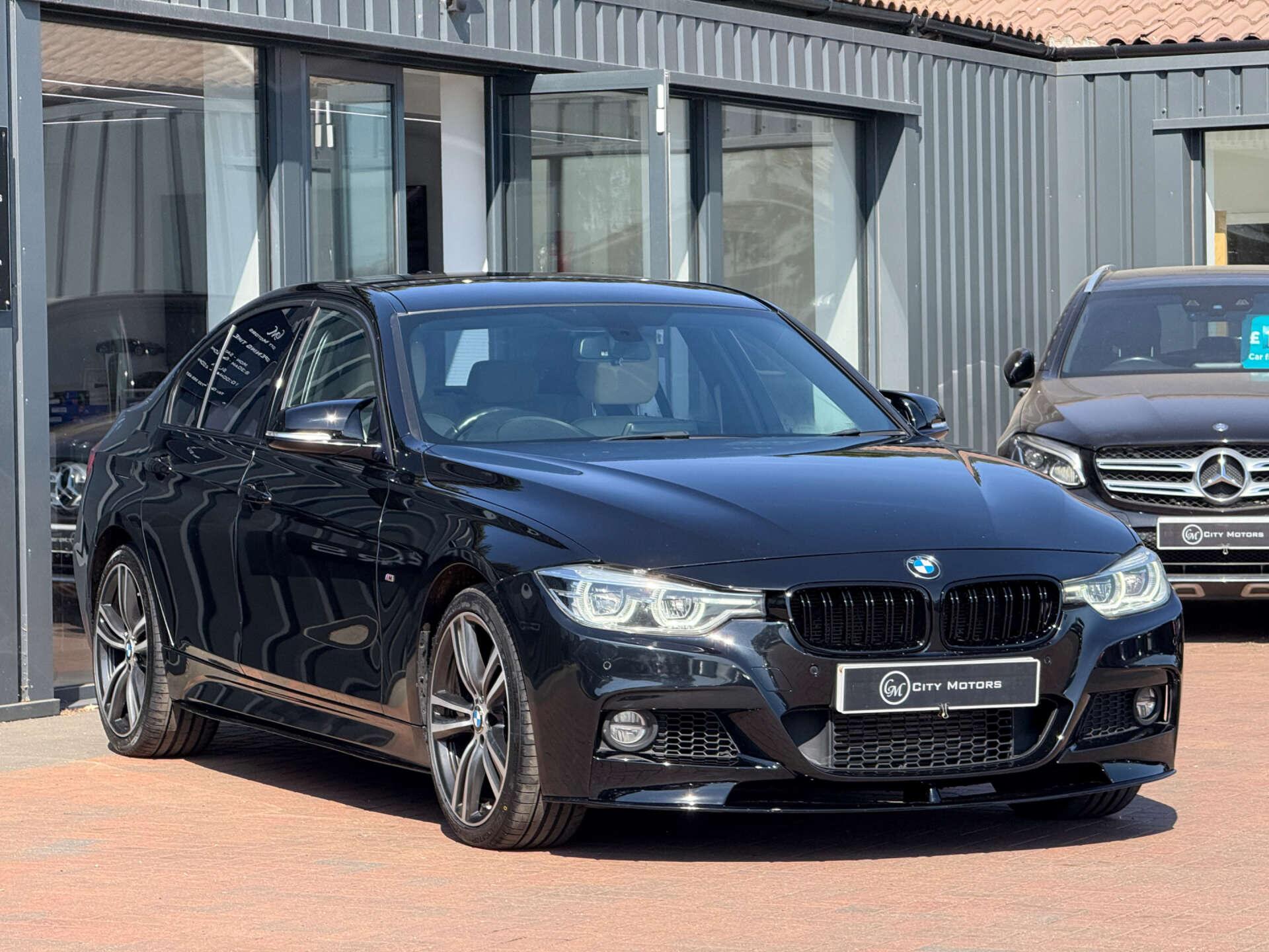 BMW 3 Series view 14