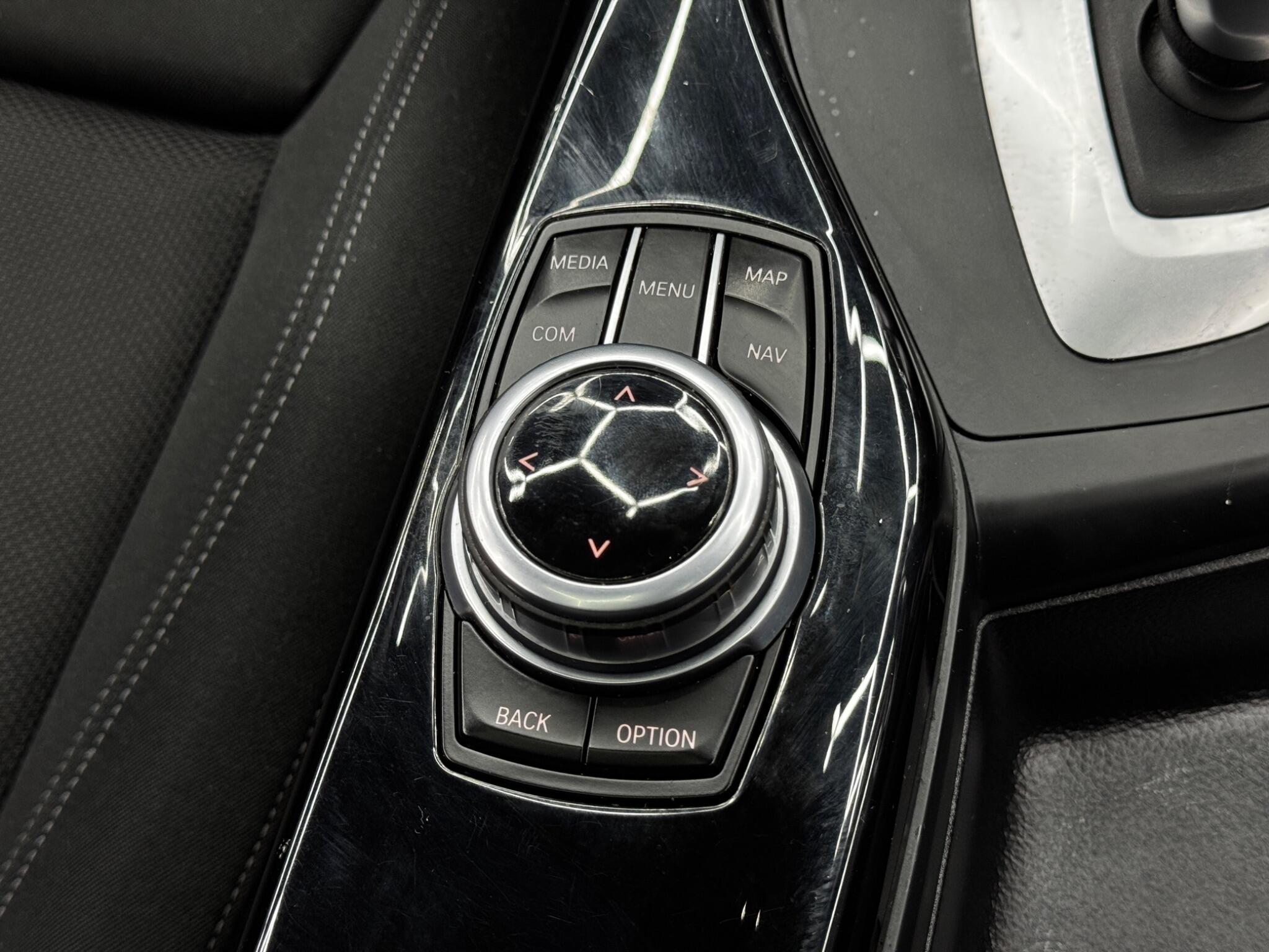 BMW 2 Series view 23