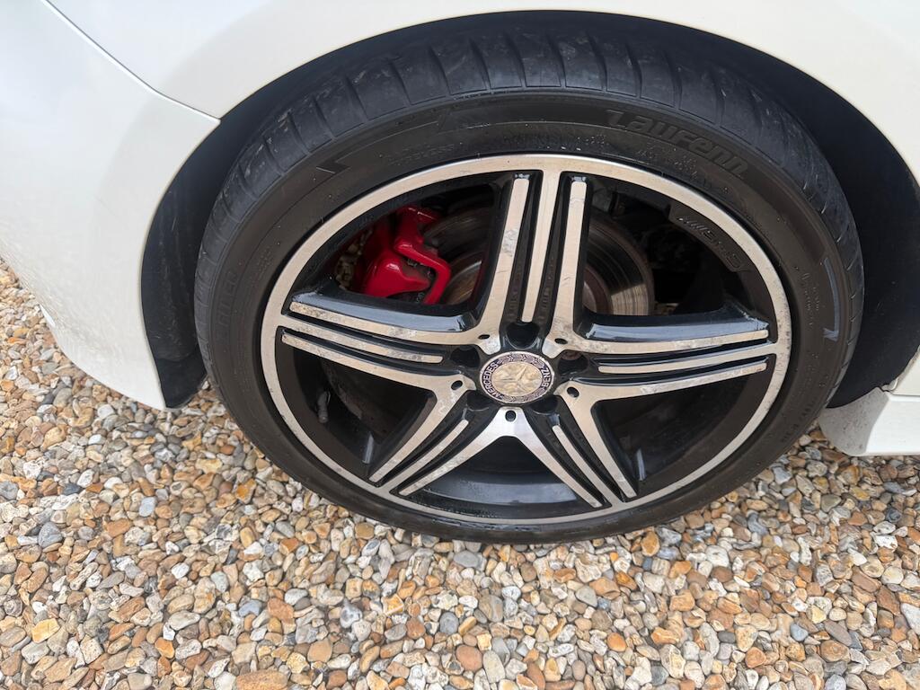 Mercedes-Benz A Class view 28