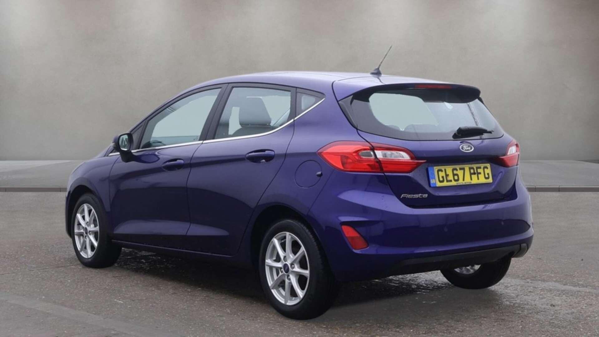 Ford Fiesta view 8