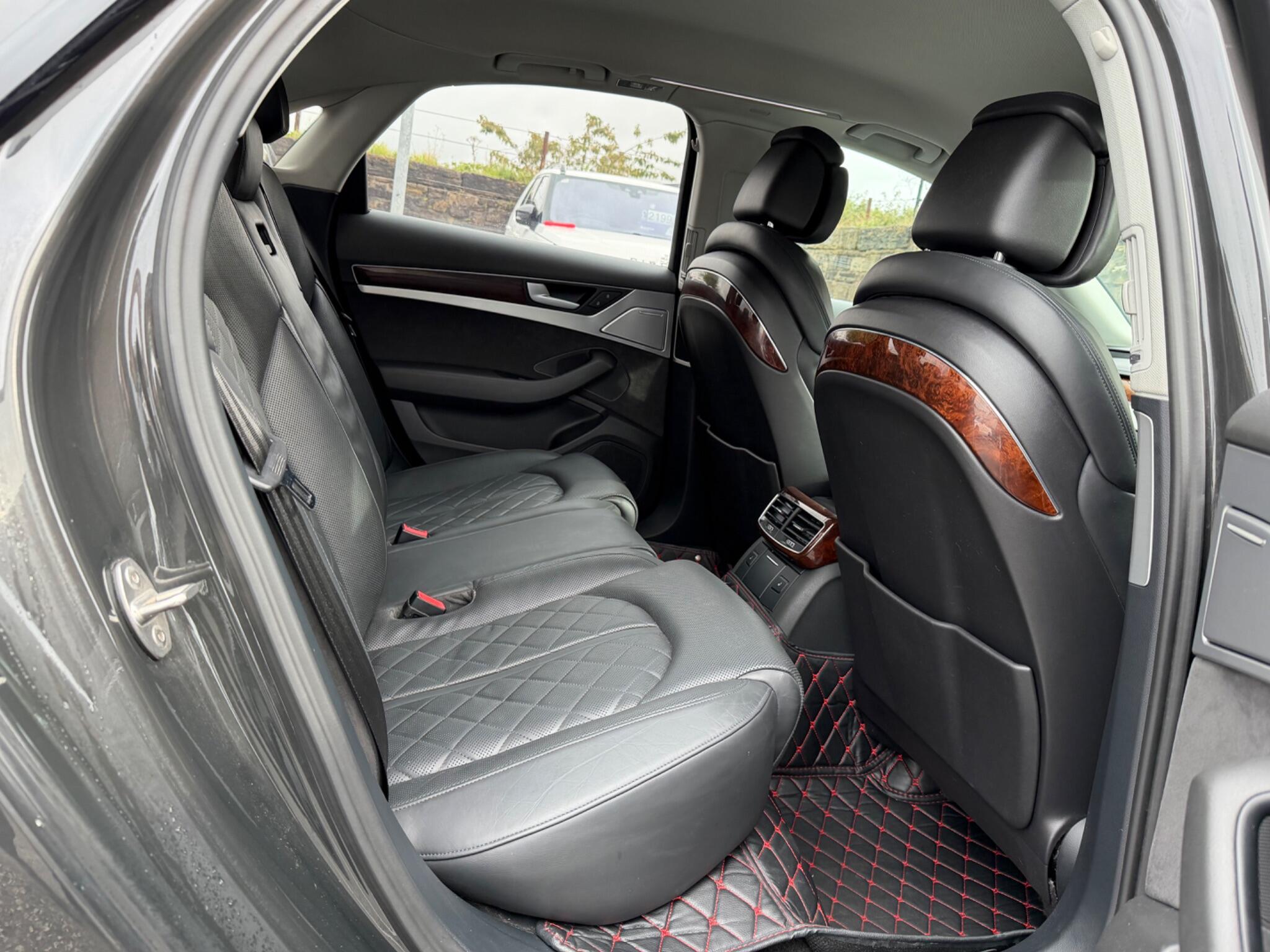 Audi A8 view 18