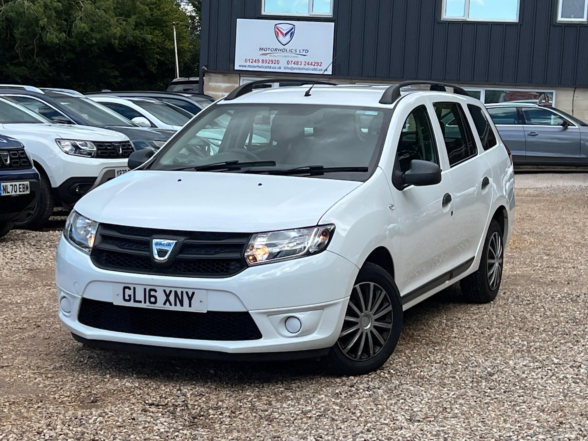 Dacia Logan MCV view 3