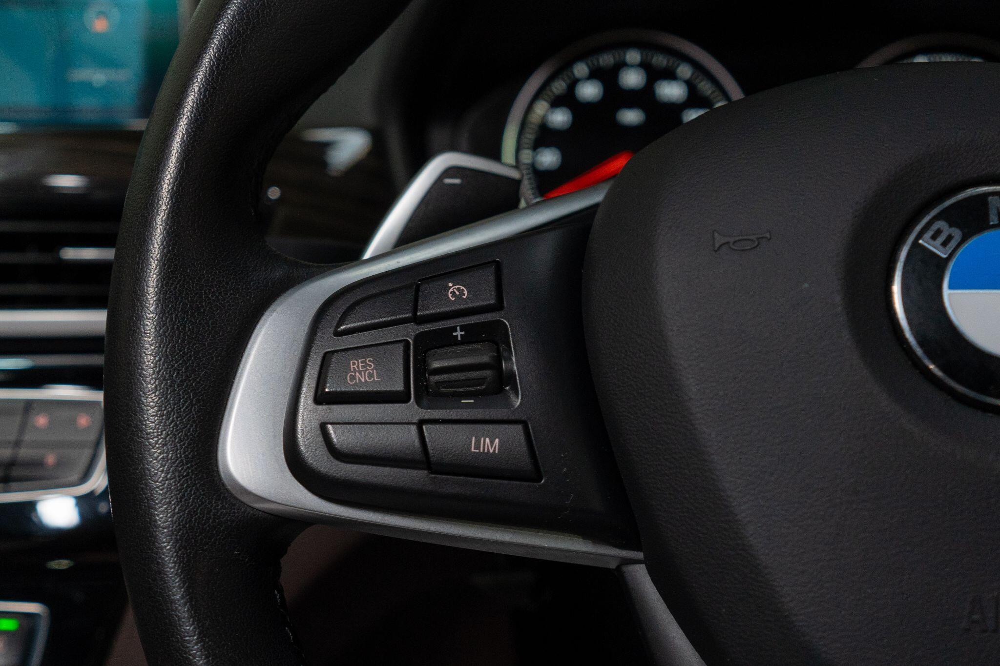 BMW X1 view 25