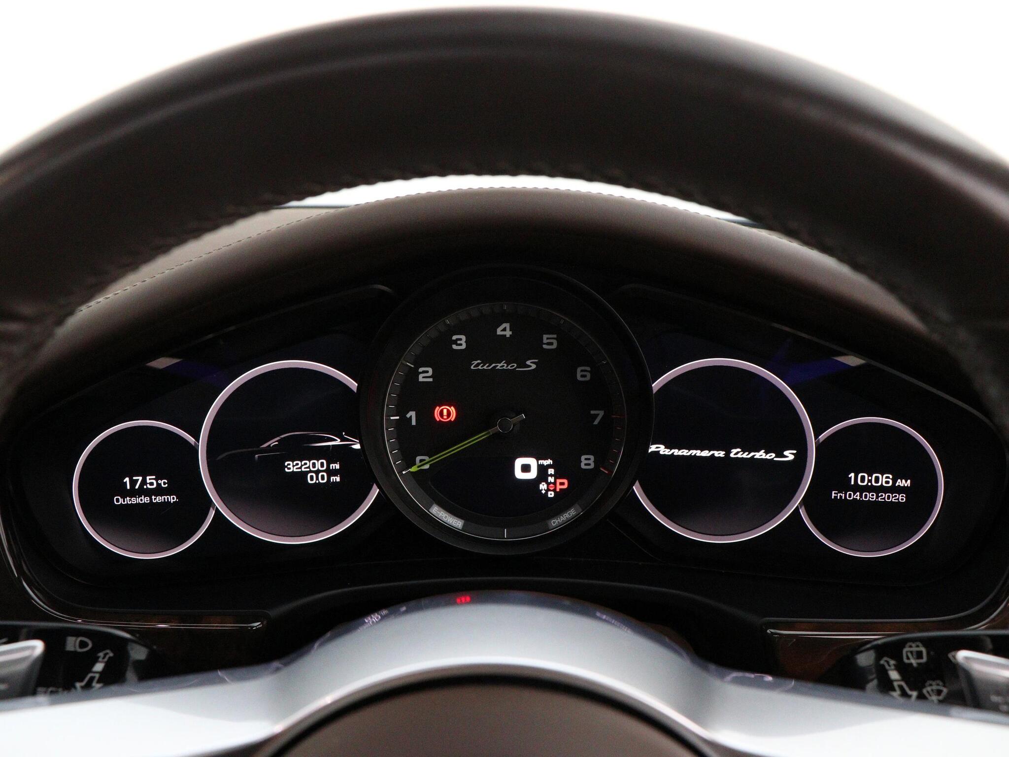 Porsche Panamera view 44