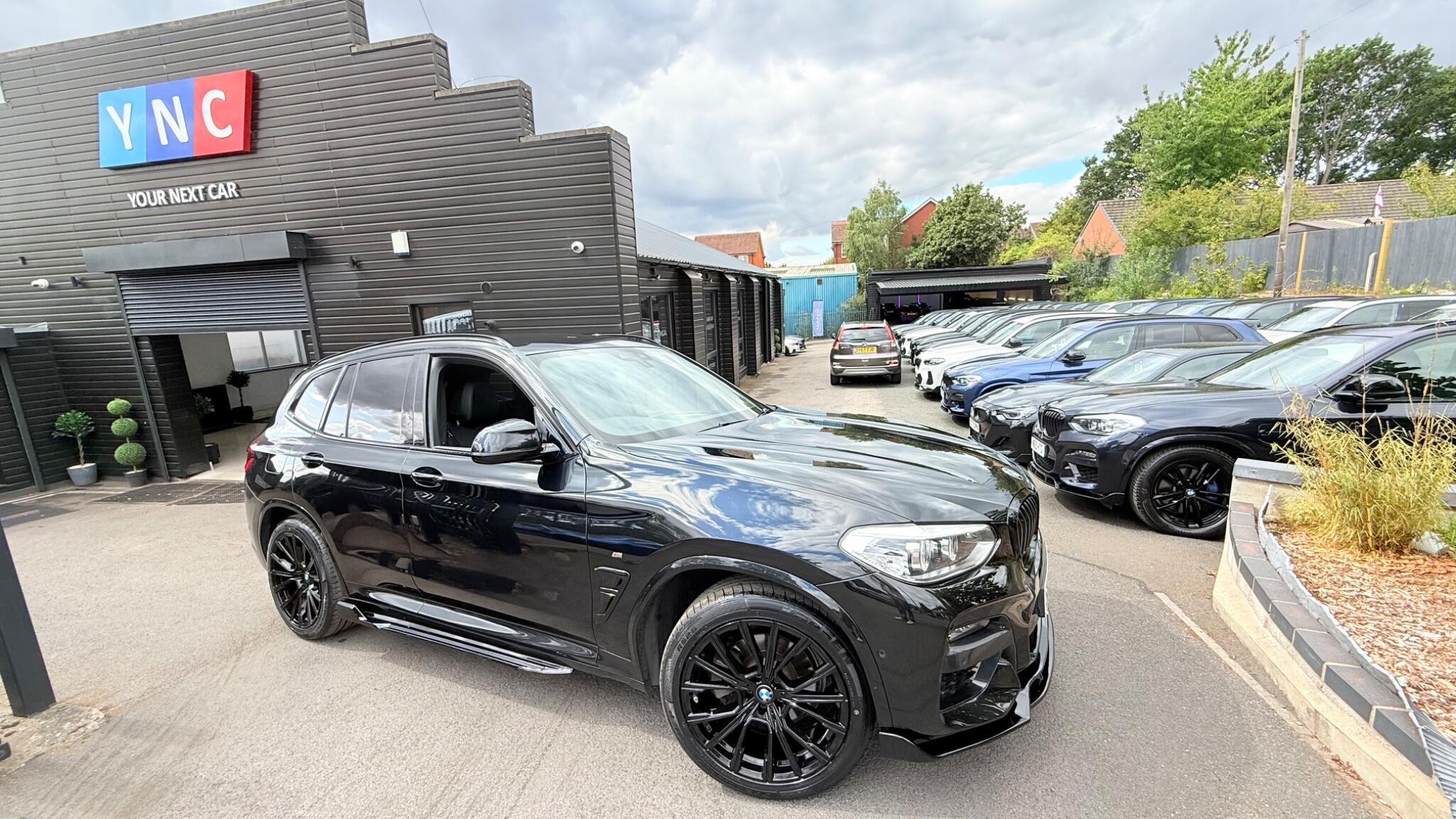 BMW X3 view 4