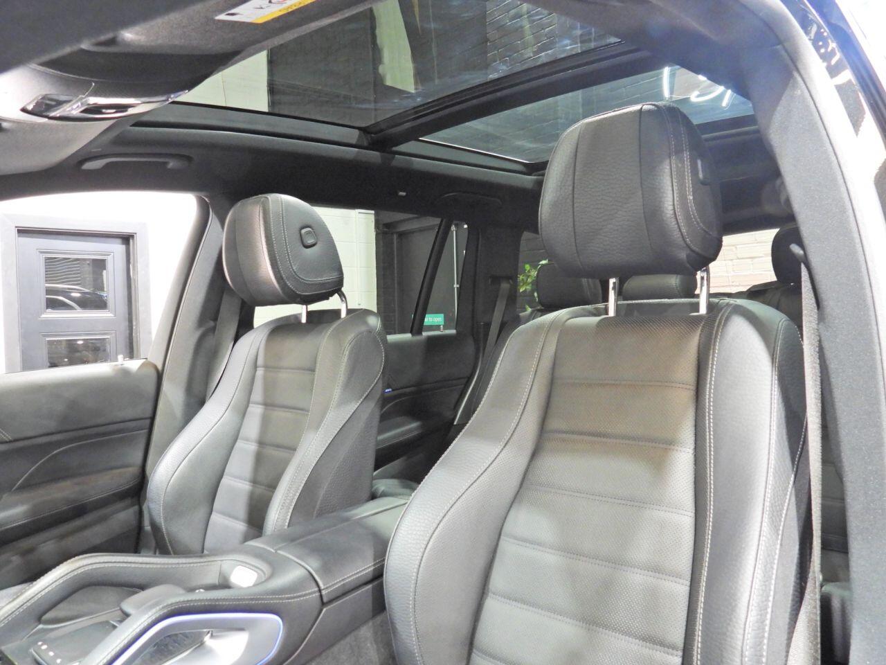 Mercedes-Benz GLS view 21