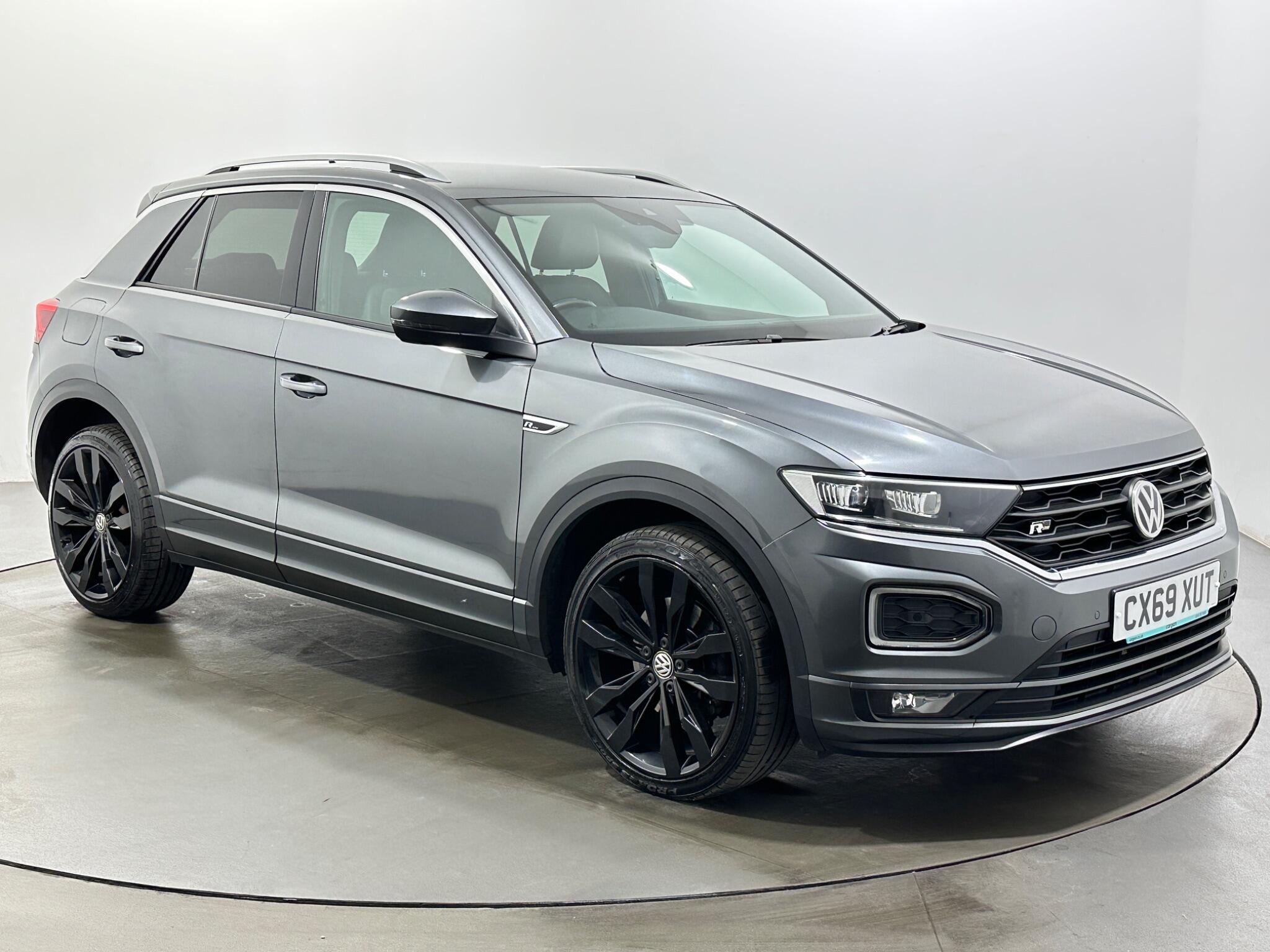 Volkswagen T-Roc main image