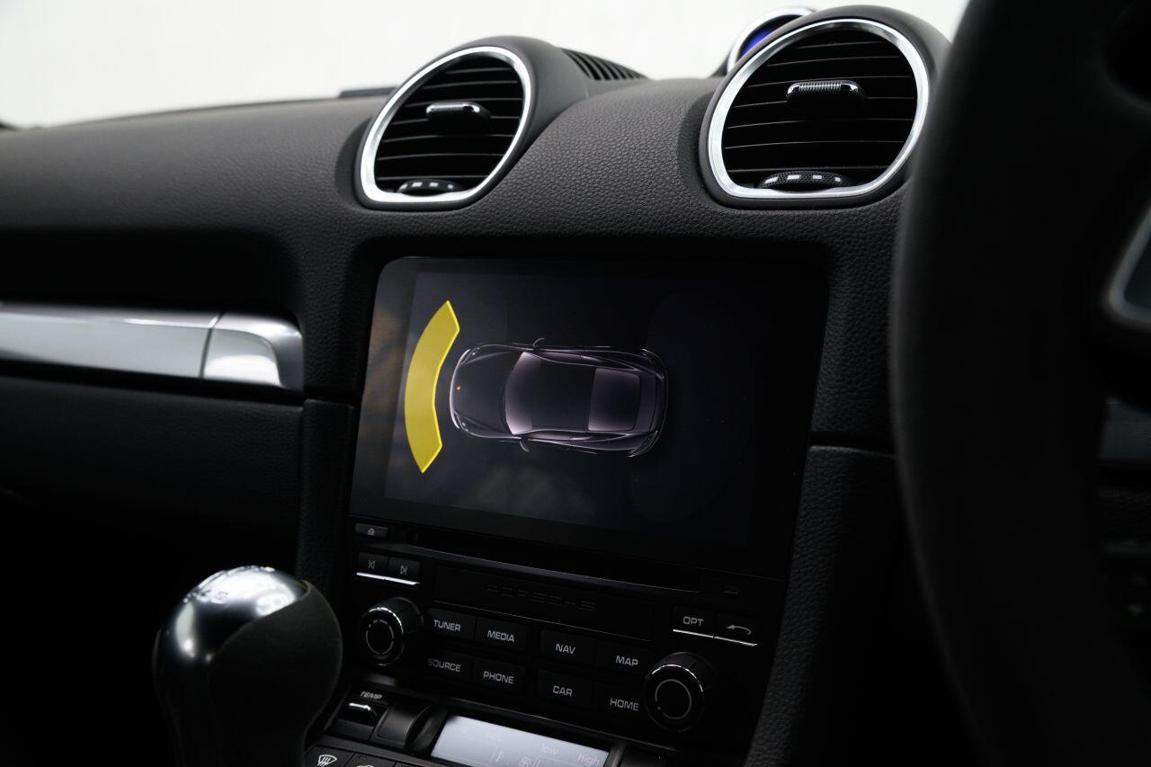 Porsche Cayman view 66