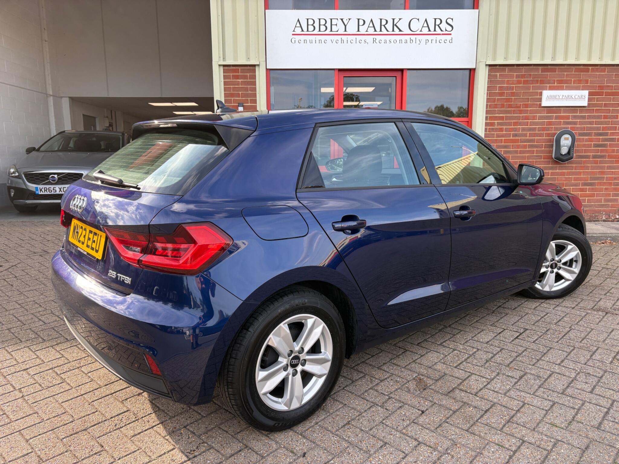 Audi A1 view 3