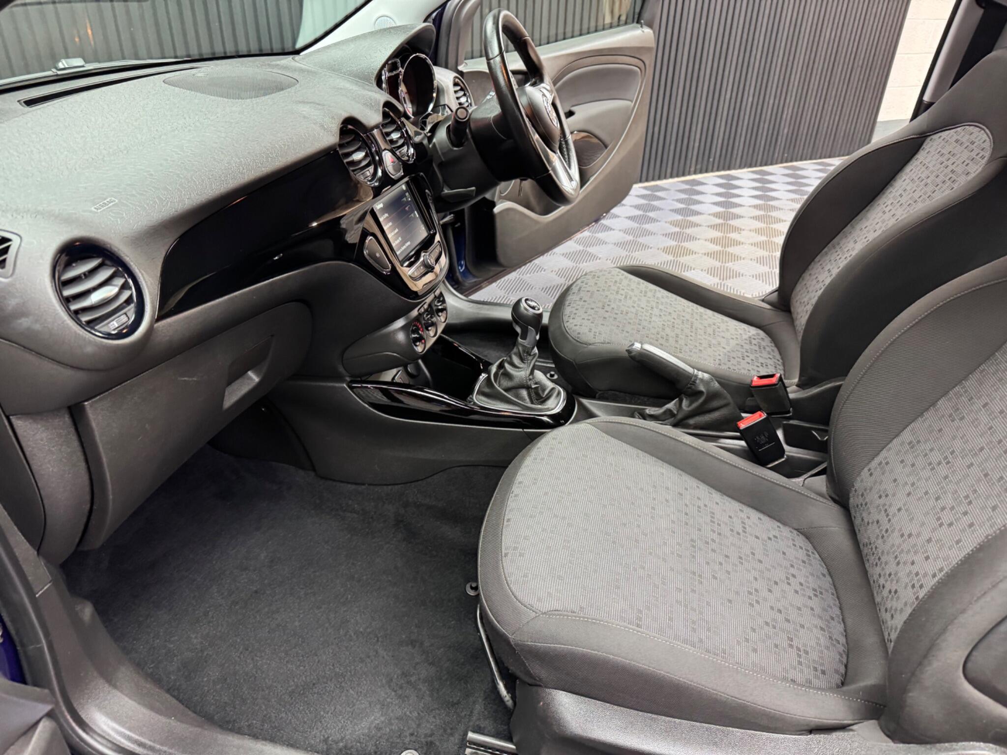 Vauxhall Adam view 33