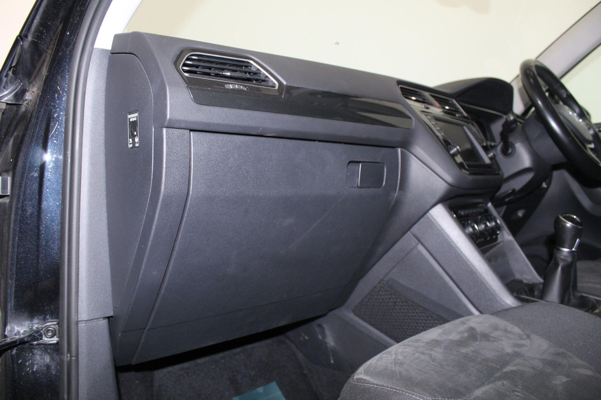 Volkswagen Tiguan view 34