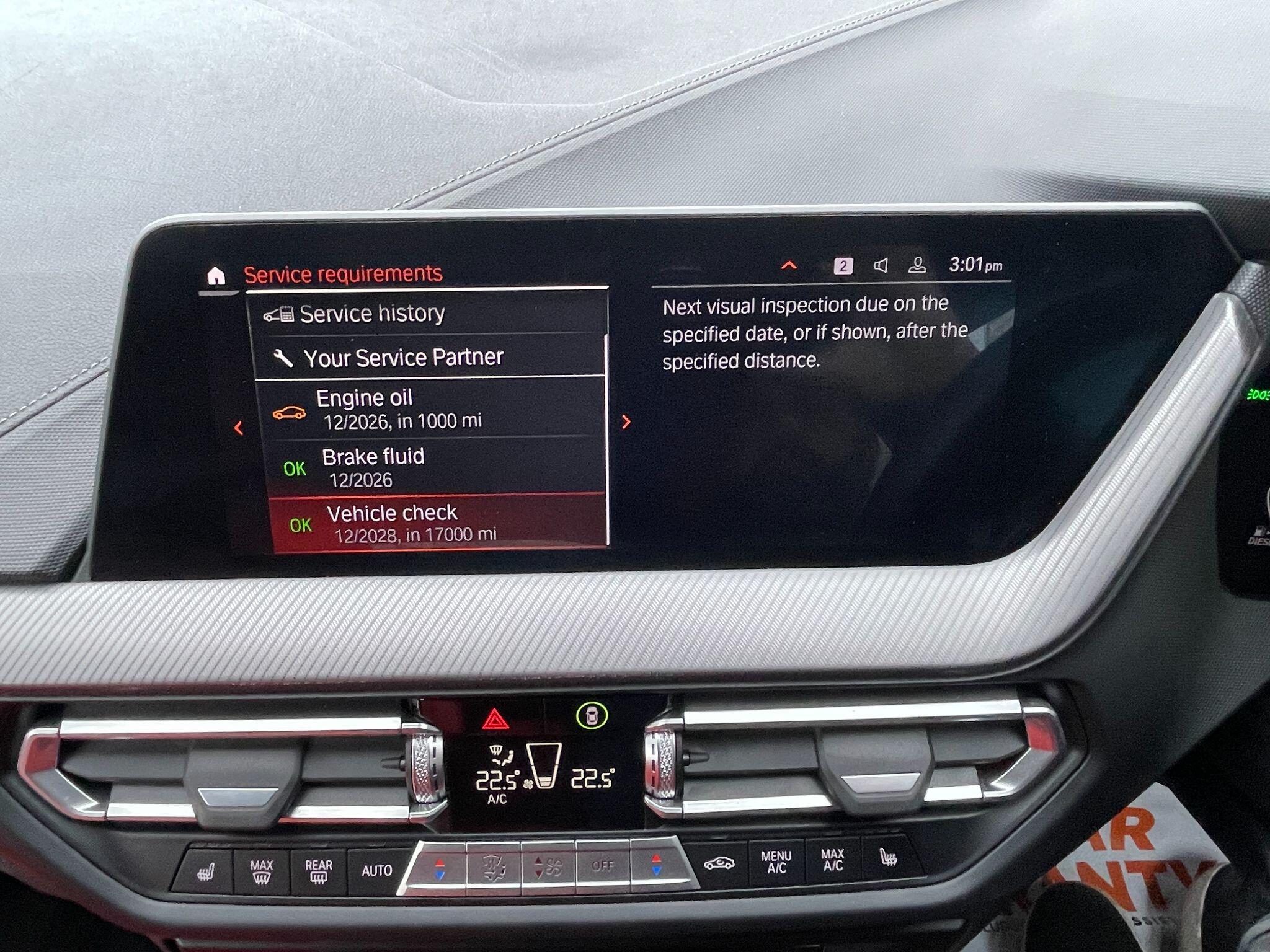 BMW 1 Series view 32
