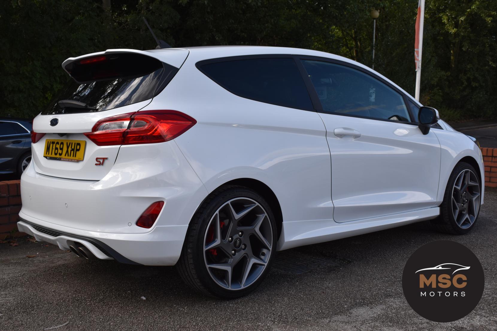 Ford Fiesta view 20