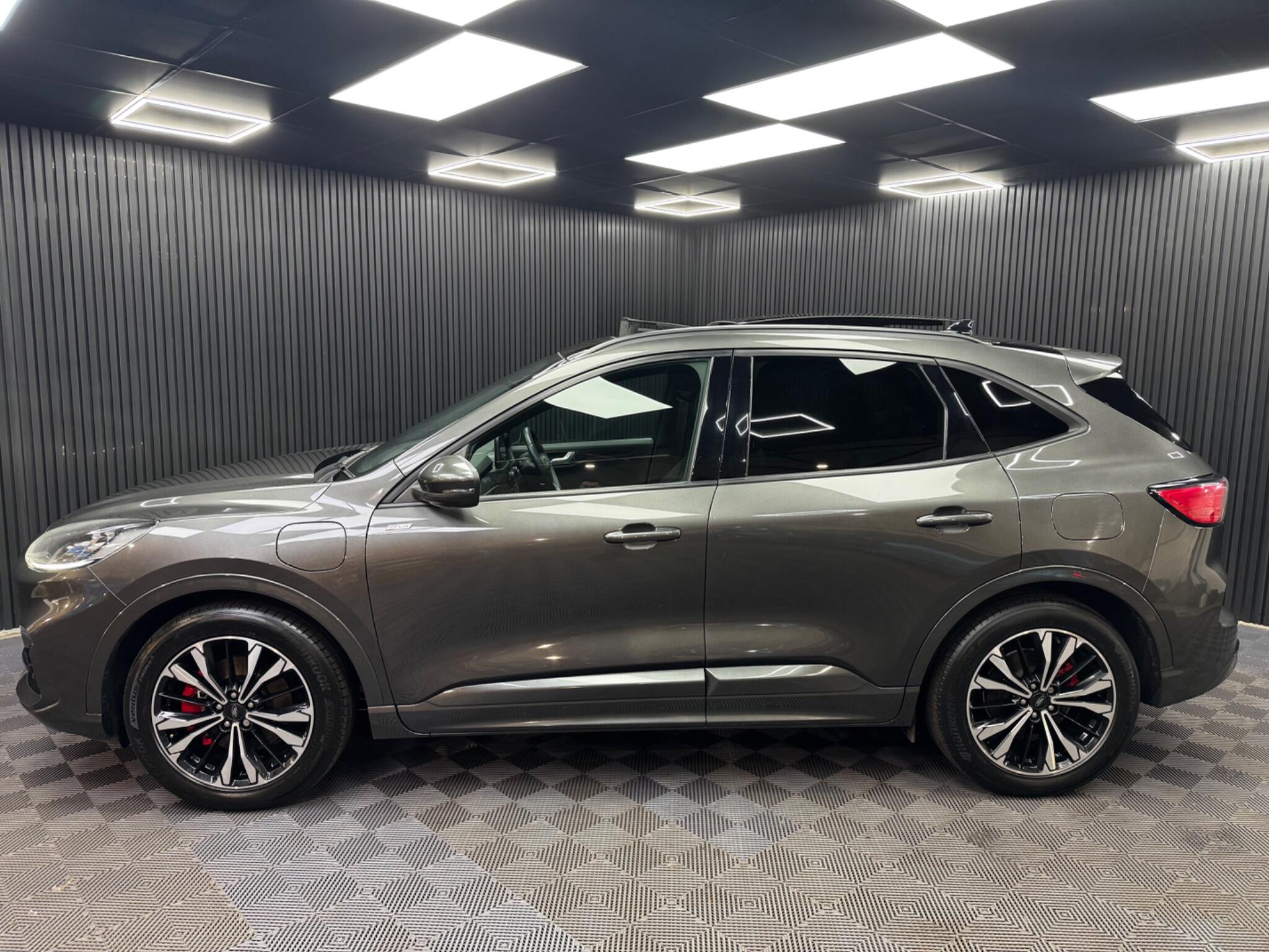 Ford Kuga view 10
