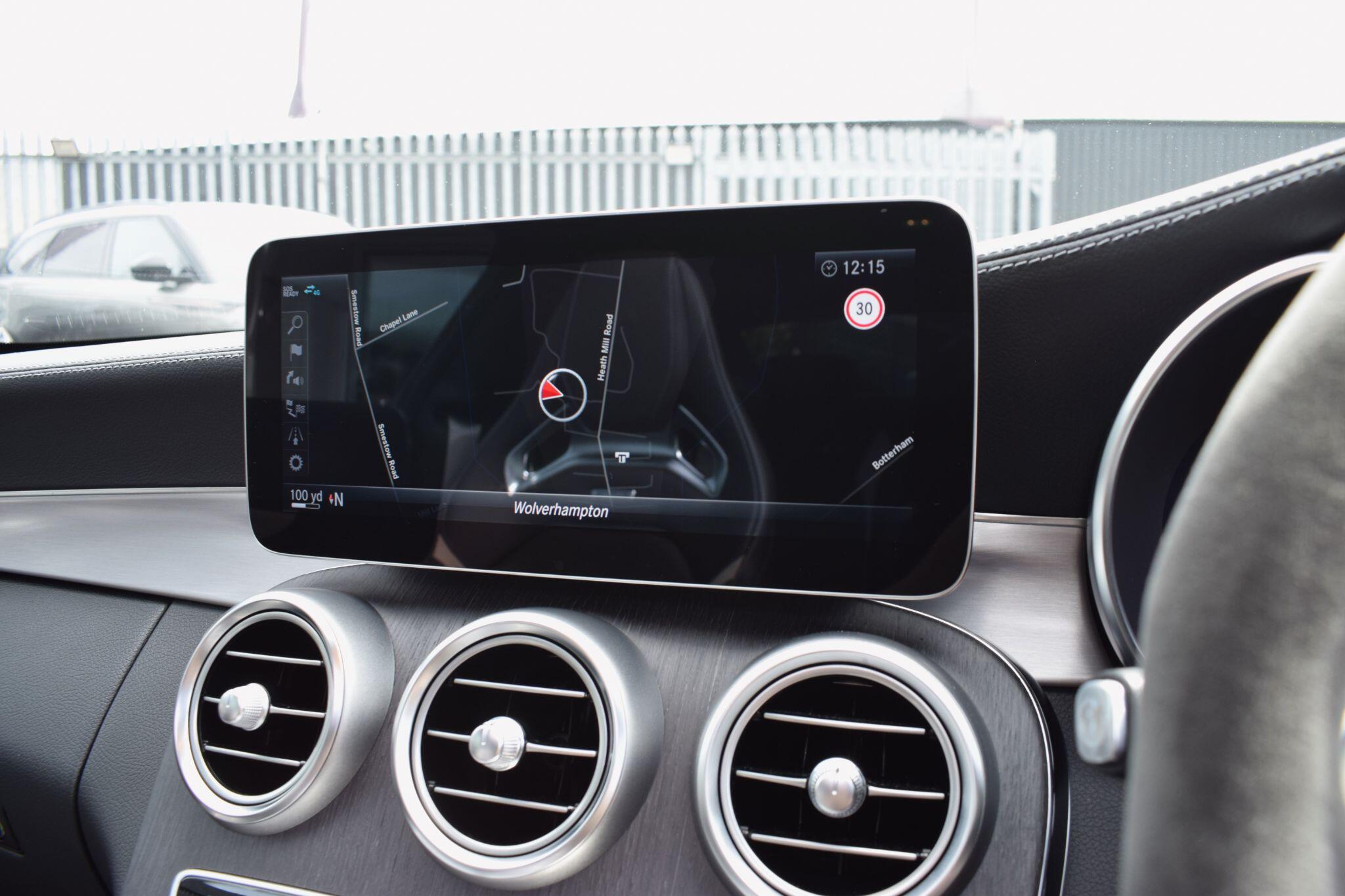 Mercedes-Benz C-Class view 20