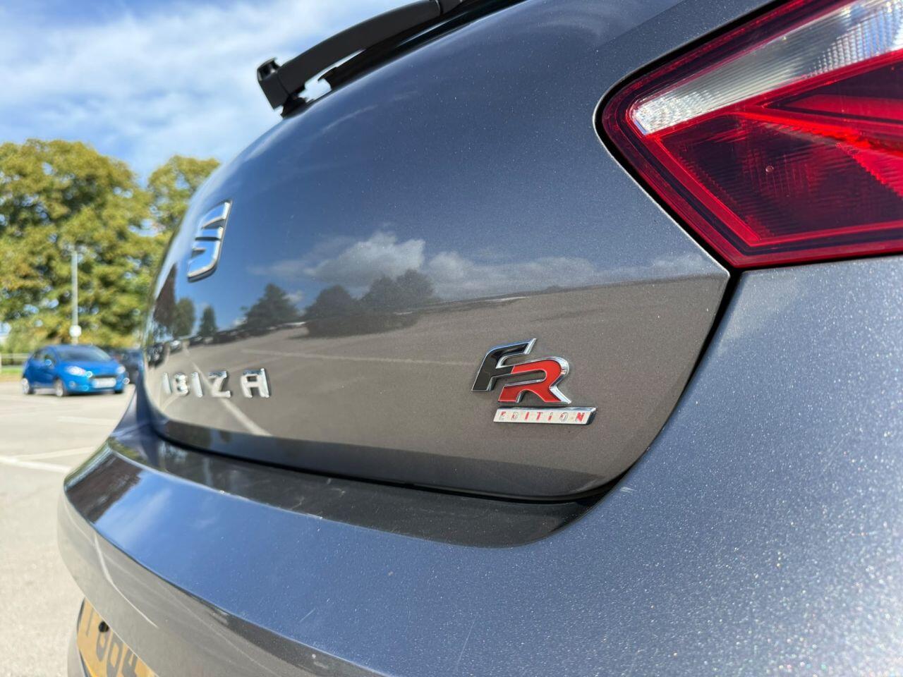 Seat Ibiza view 8