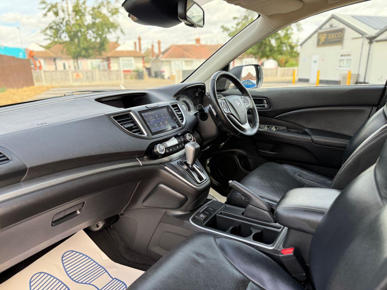 Honda CR-V view 11
