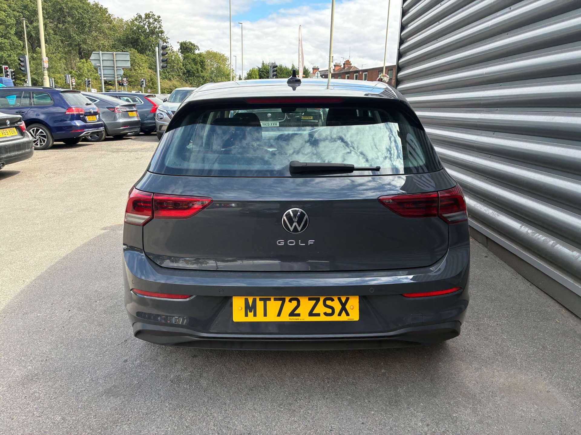 Volkswagen Golf view 10