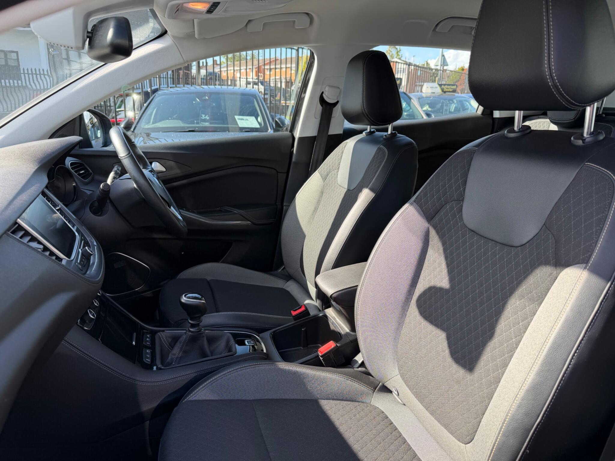 Vauxhall Grandland X view 24