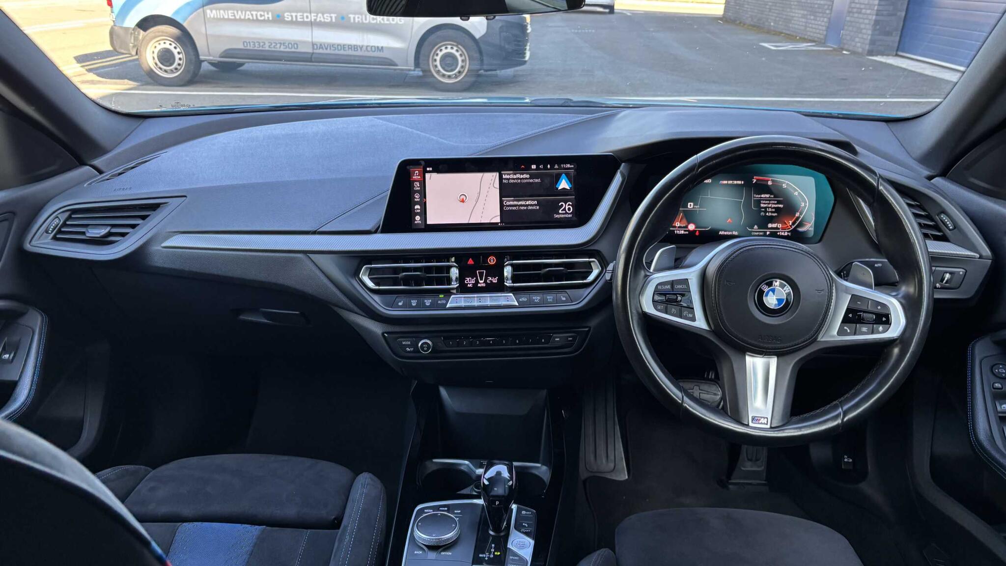 BMW 2 Series view 3