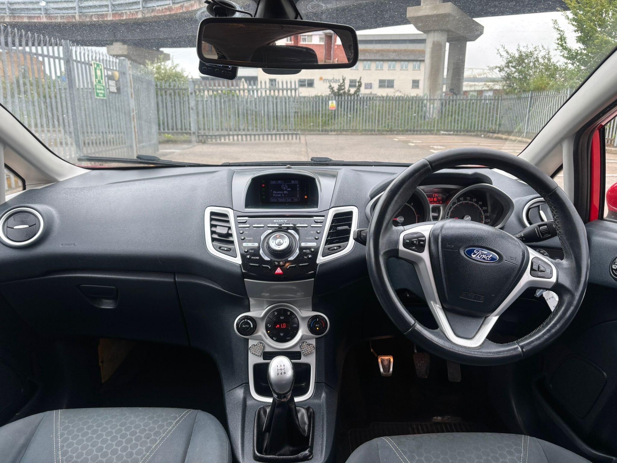 Ford Fiesta view 19